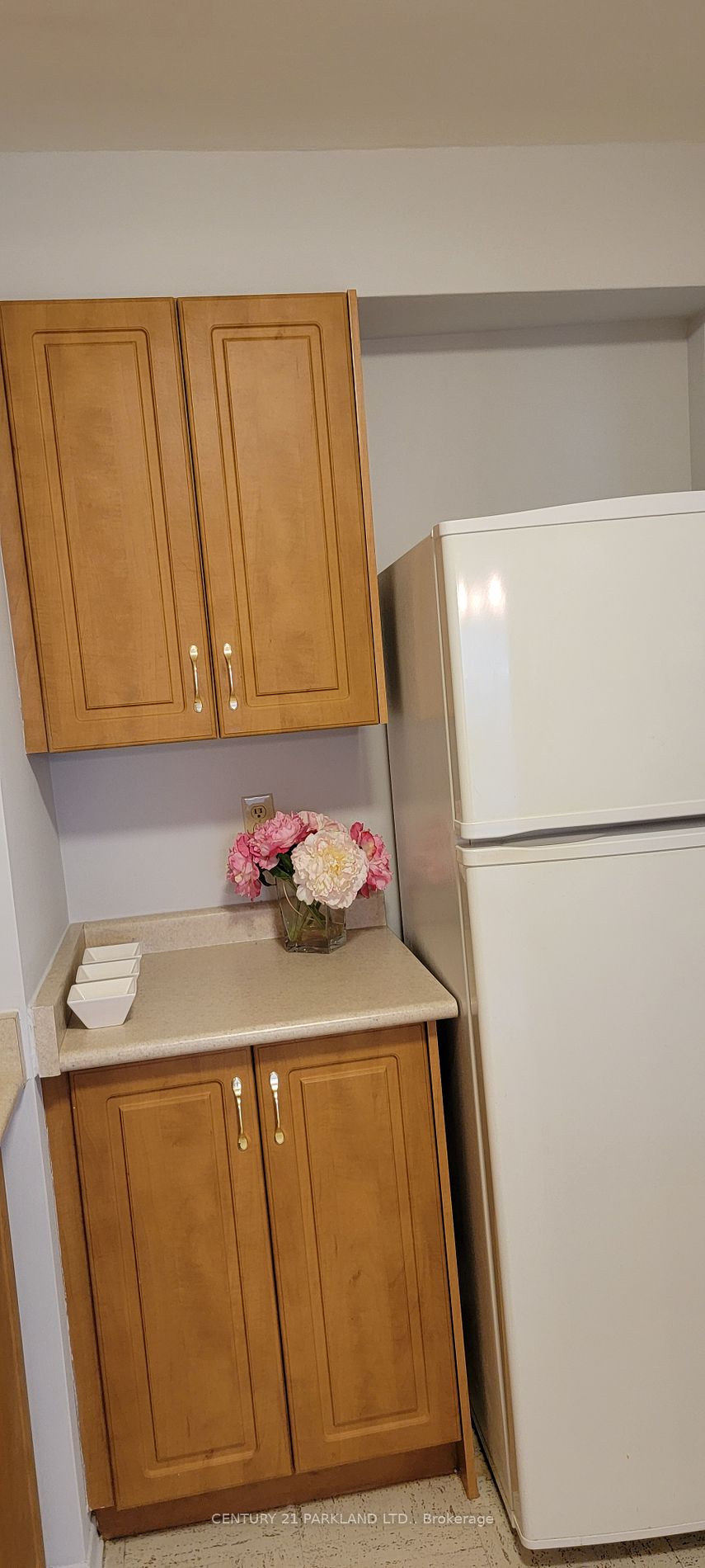 1 Massey Sq, #2714