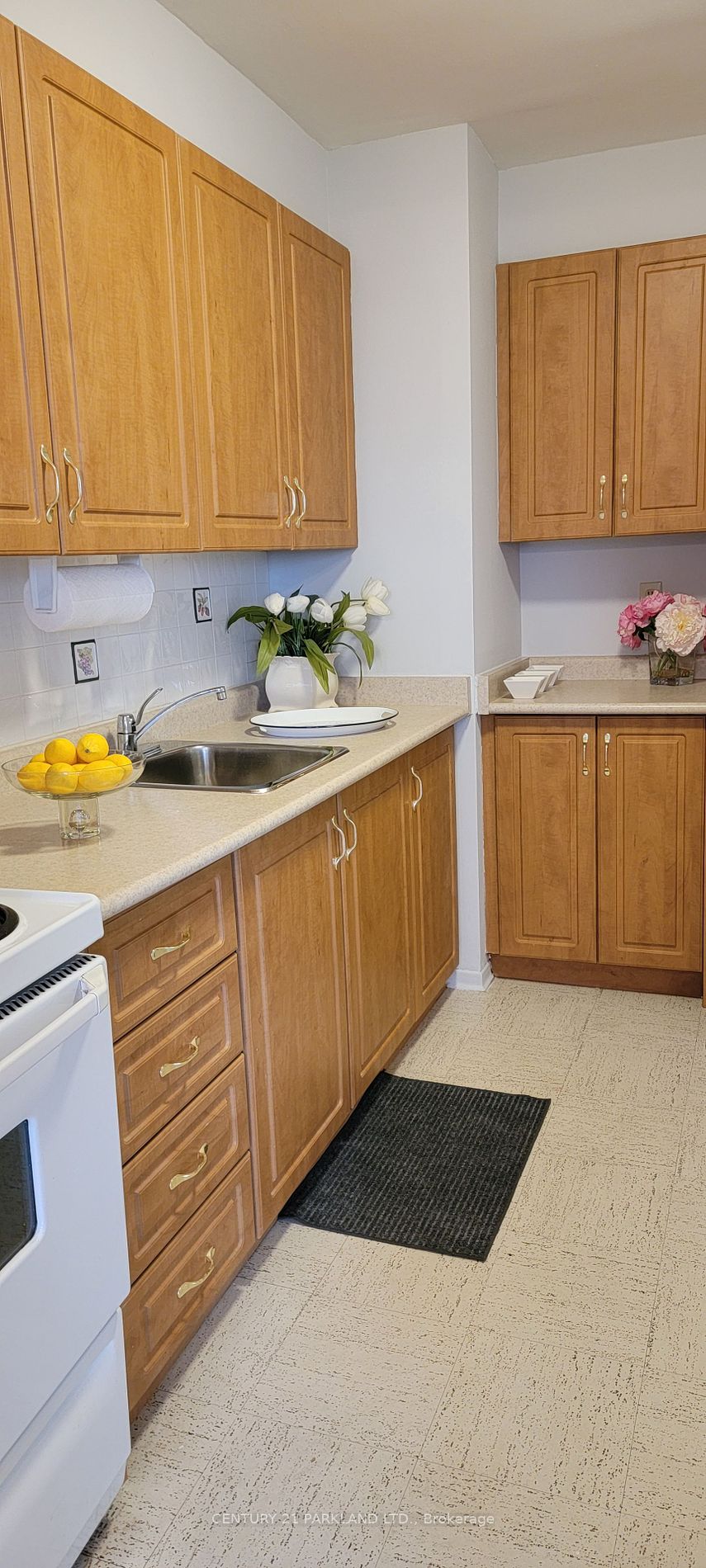 1 Massey Sq, #2714