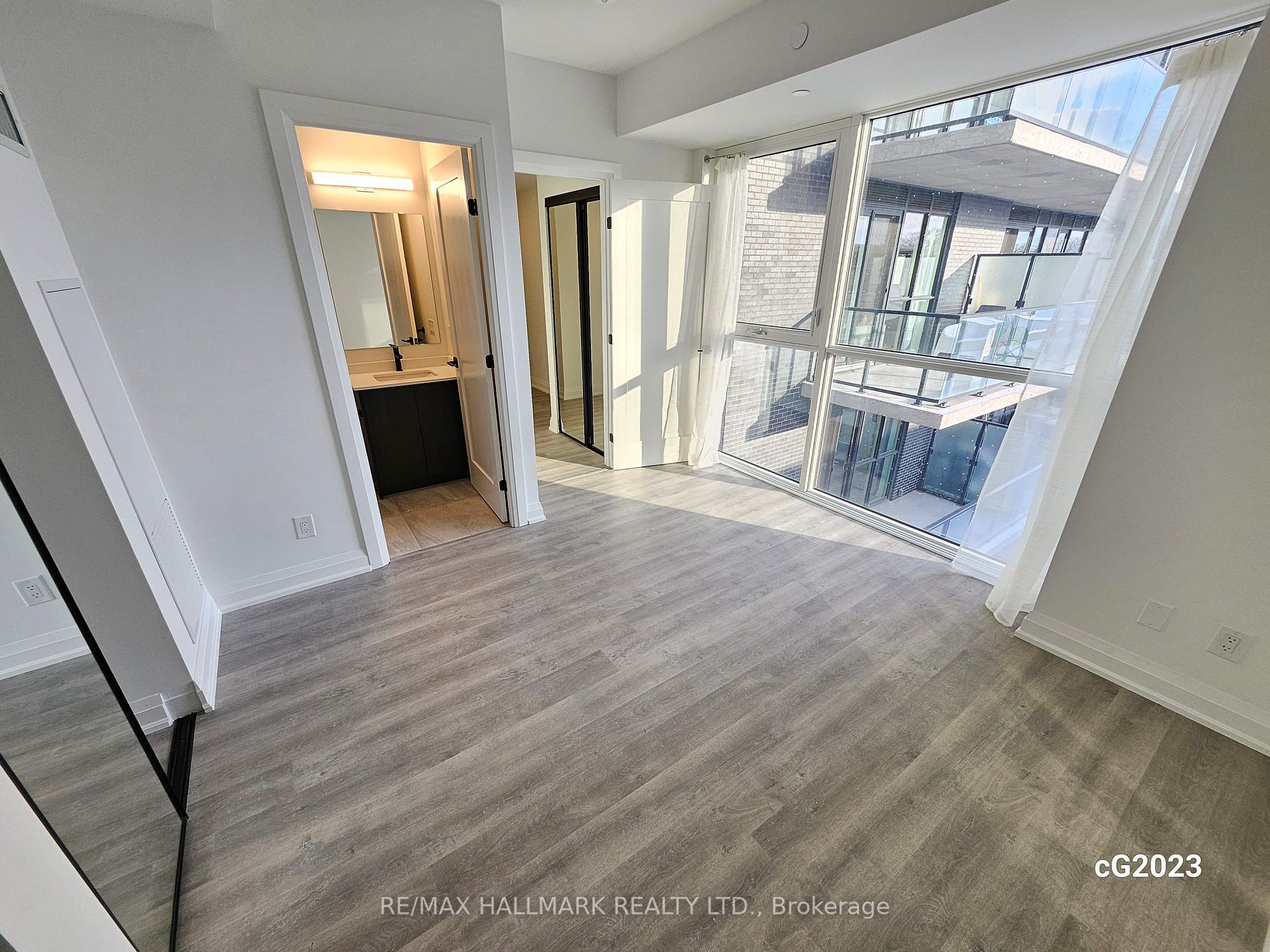 2369 Danforth Avenue, #403