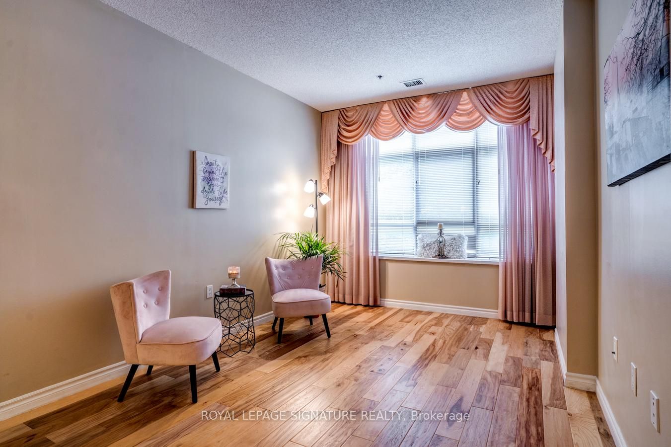 115 Bonis Ave, #115