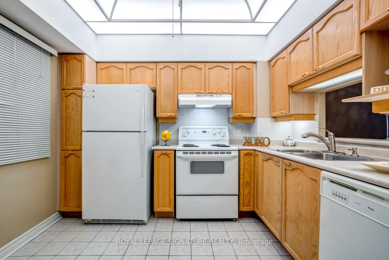 115 Bonis Ave, #115