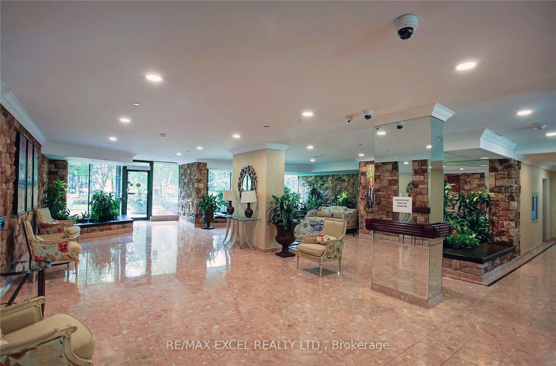 2350 Bridletowne Circle, #1210