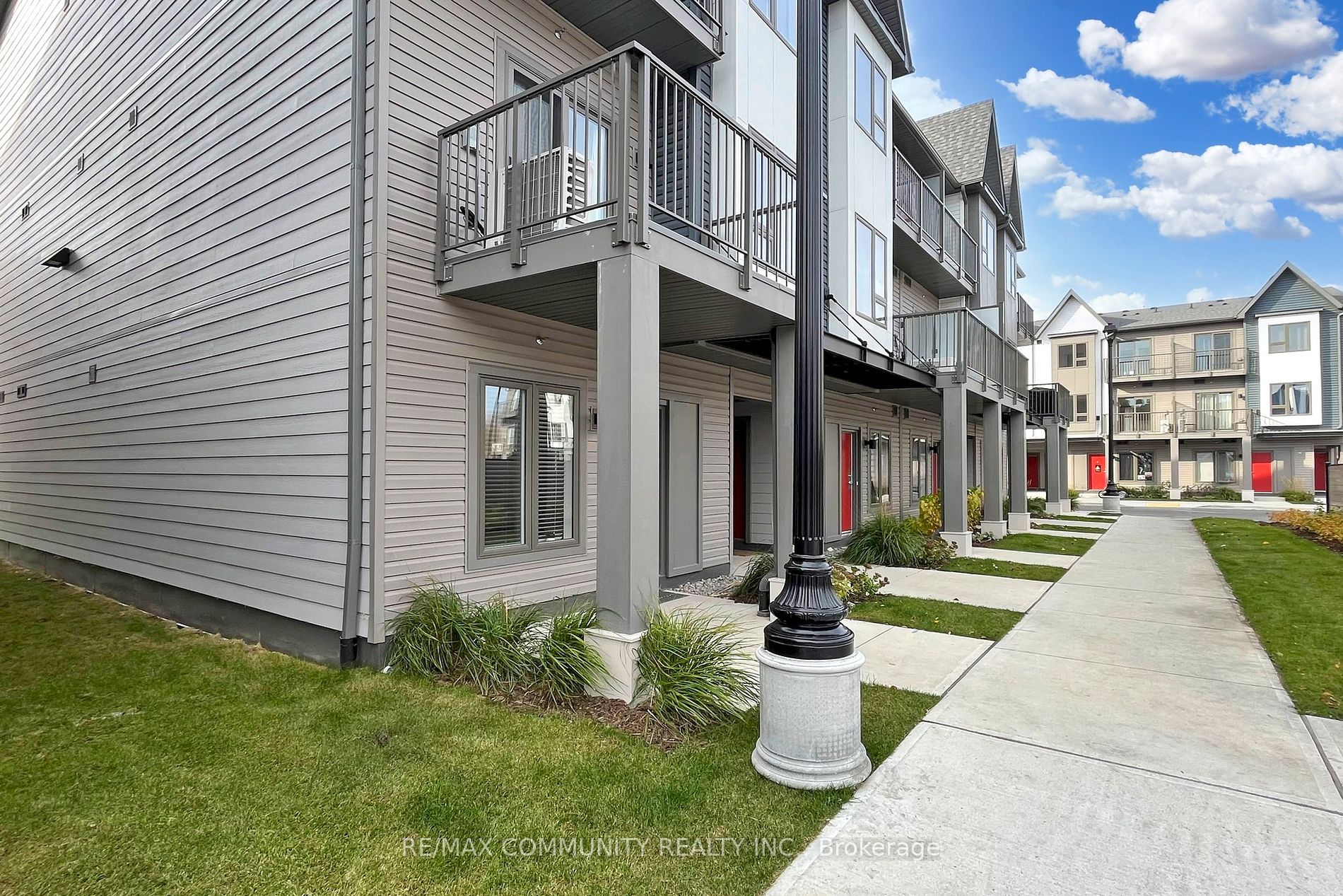 2635 William Jackson Dr, #201