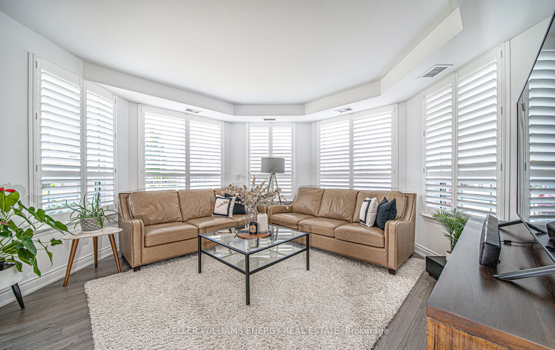 21 Brookhouse Dr, #101