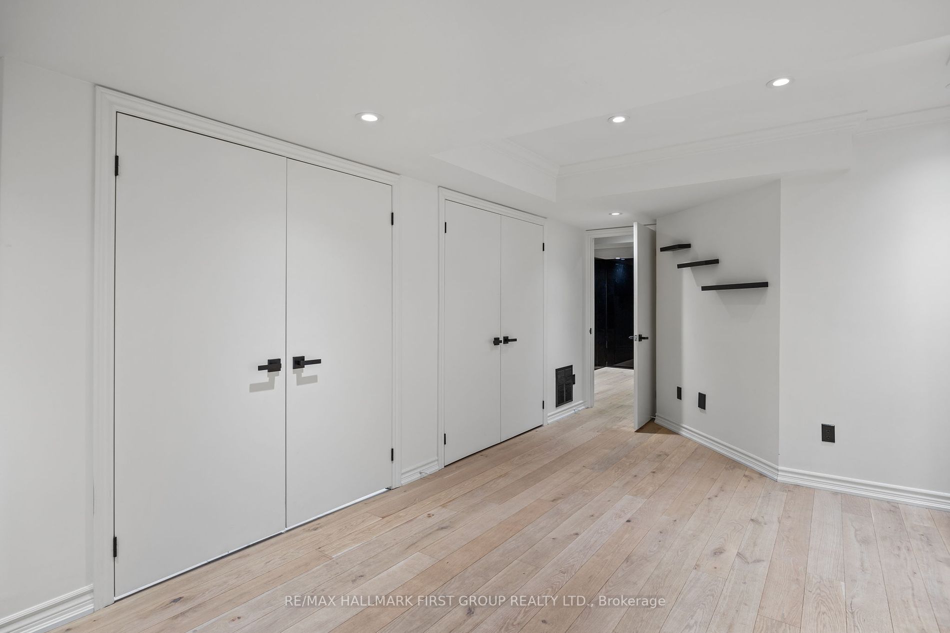 1219 Cactus Crescent