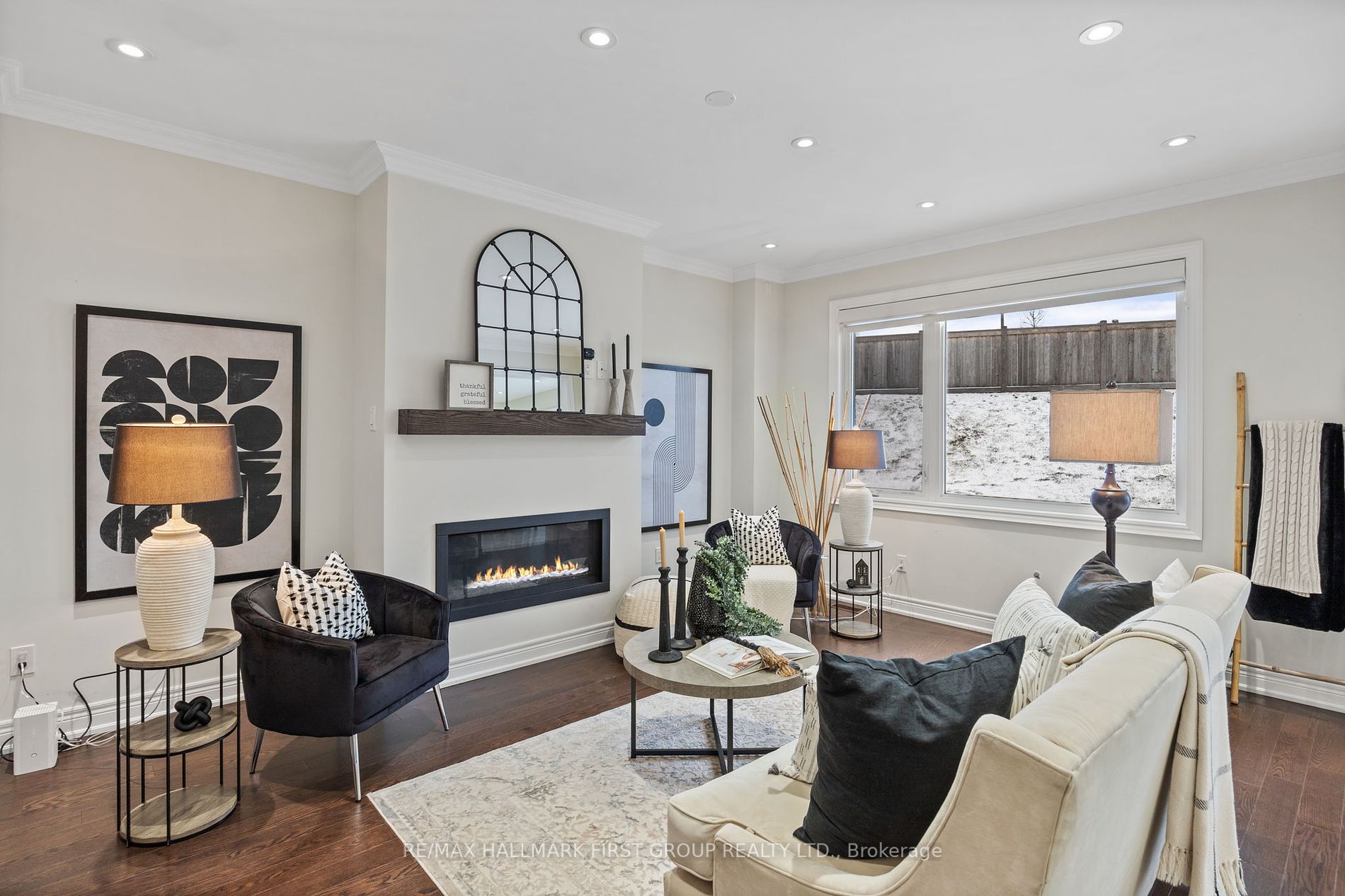 1219 Cactus Crescent