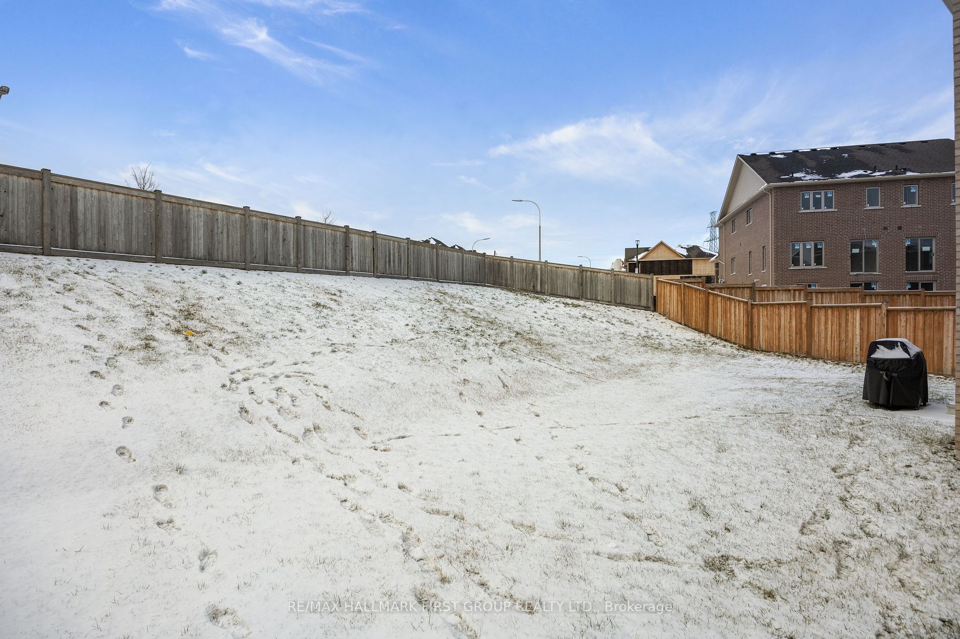 1219 Cactus Crescent