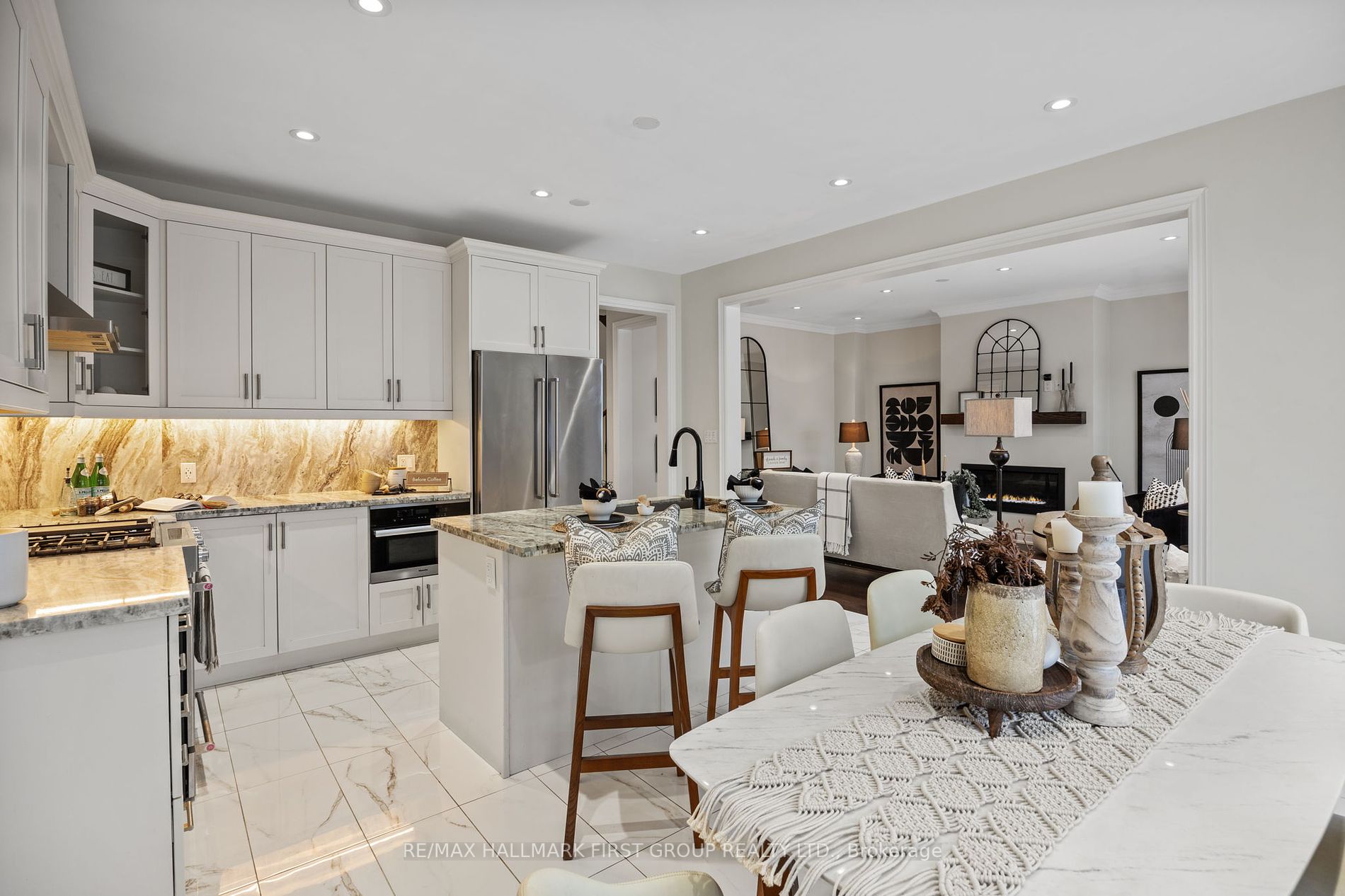 1219 Cactus Crescent
