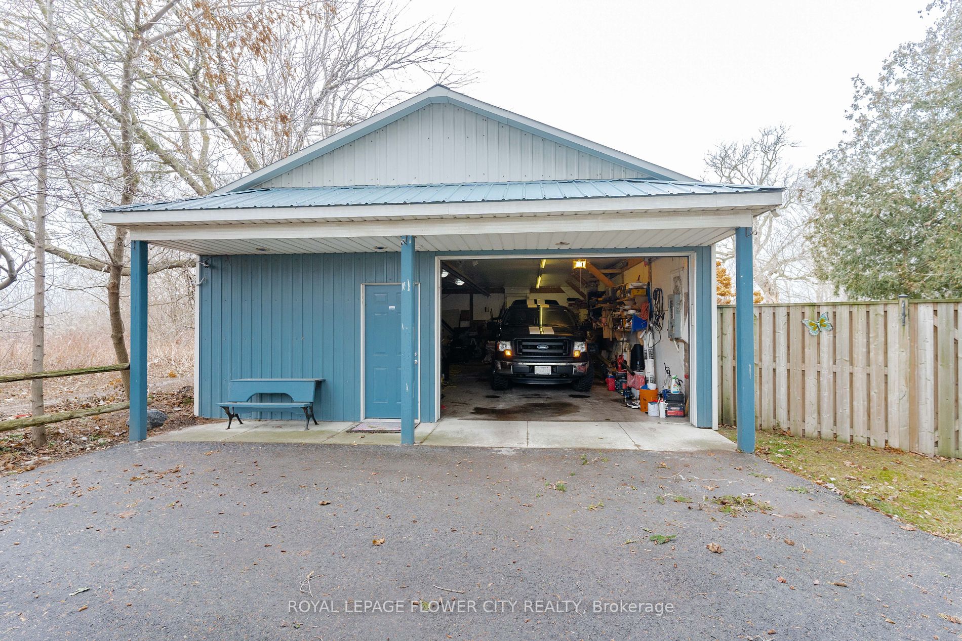 995 Cedar Street