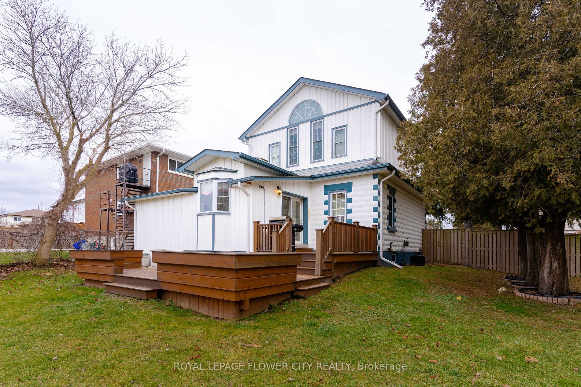 995 Cedar Street