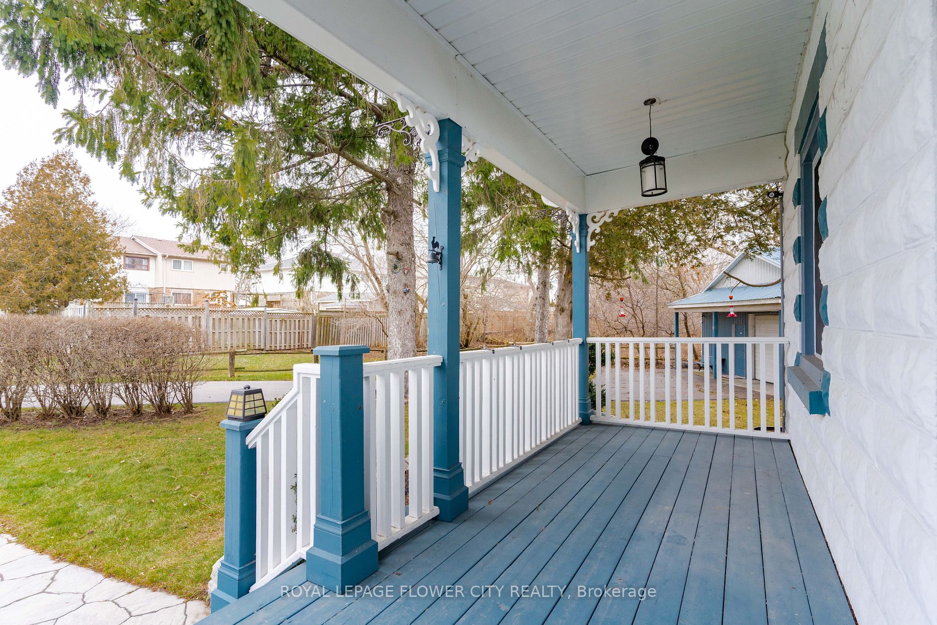 995 Cedar Street