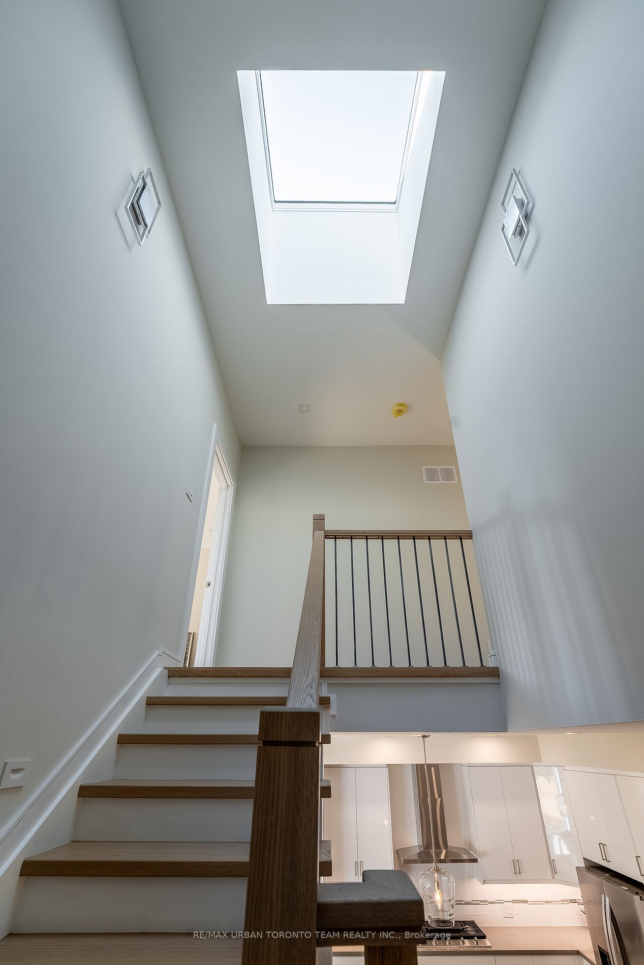 141 Kalmar Ave