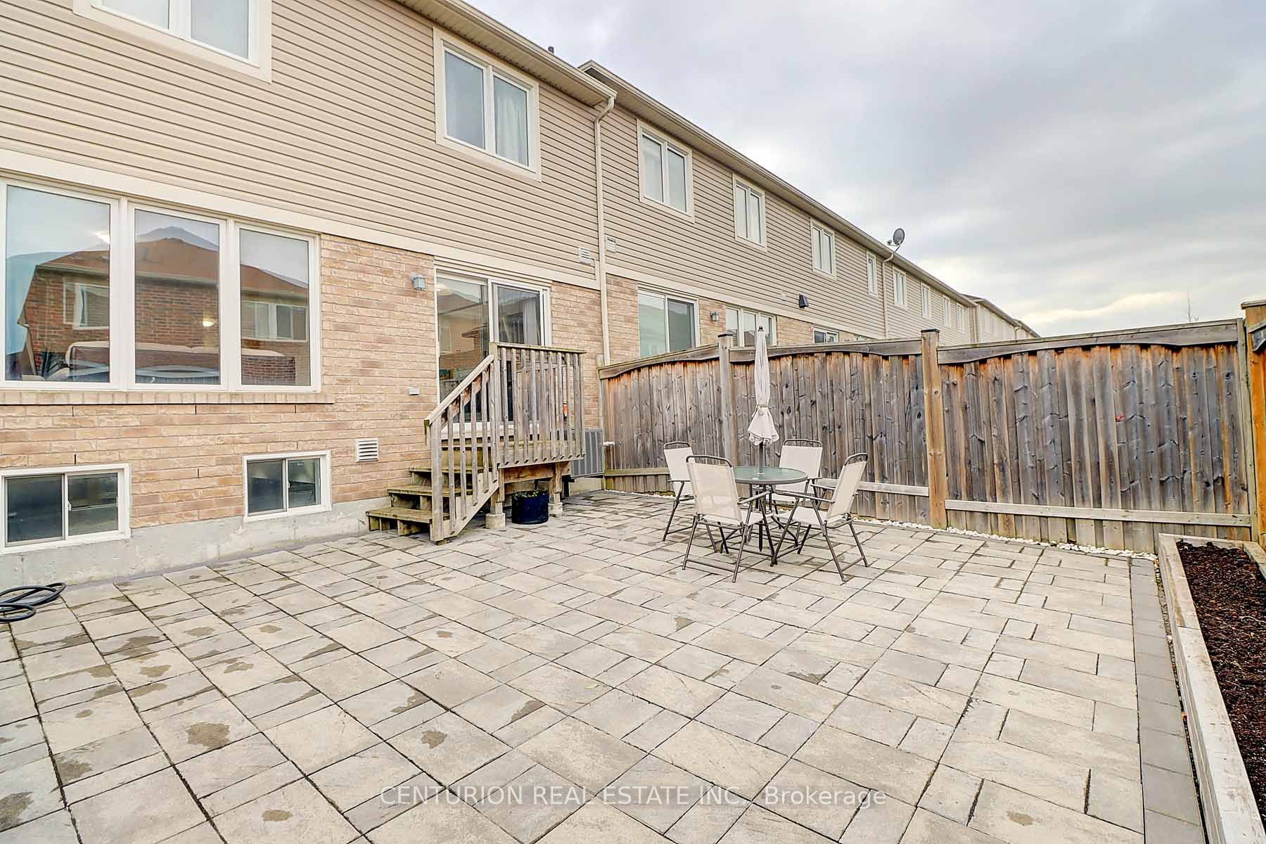 1835 Liatris Dr