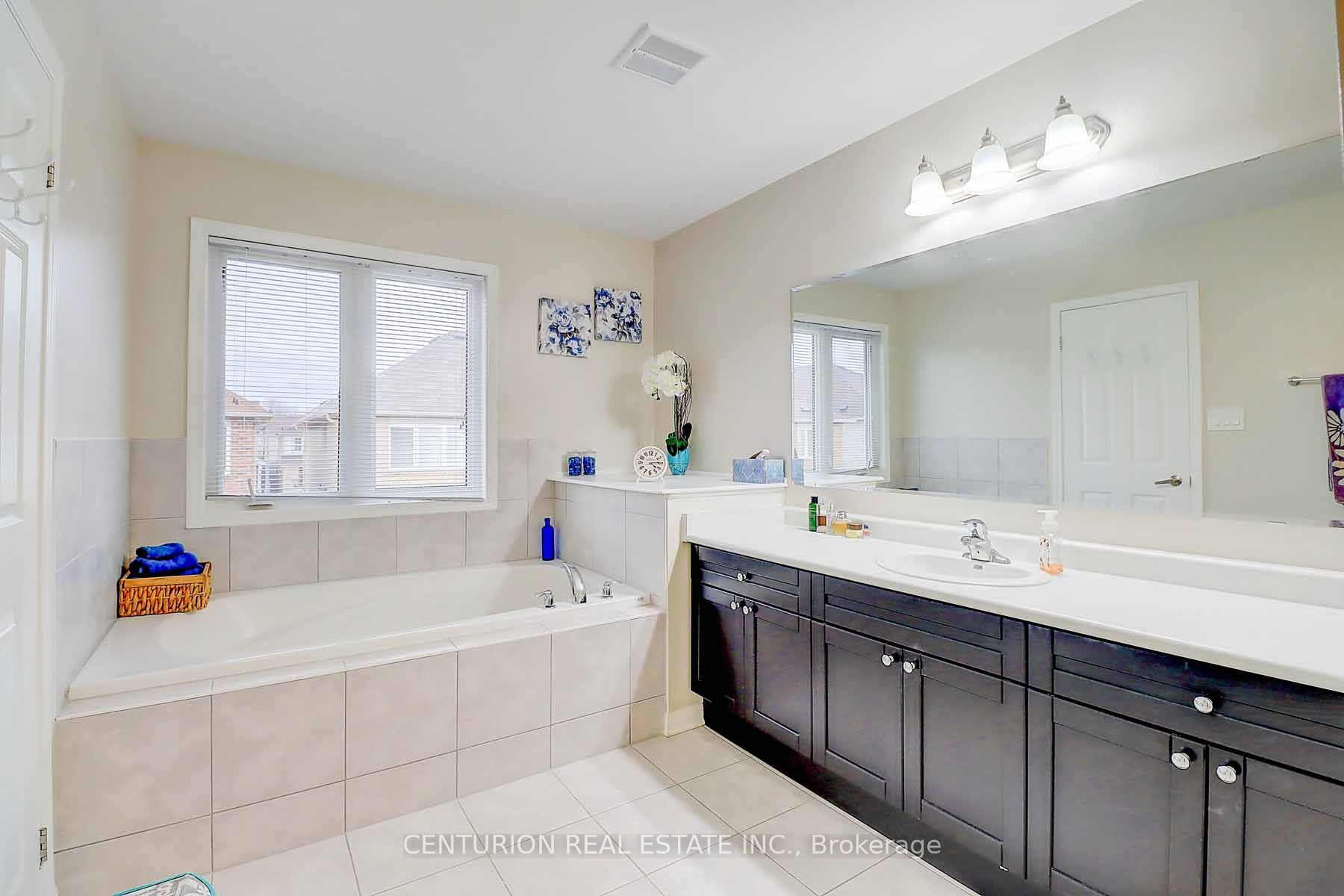 1835 Liatris Dr