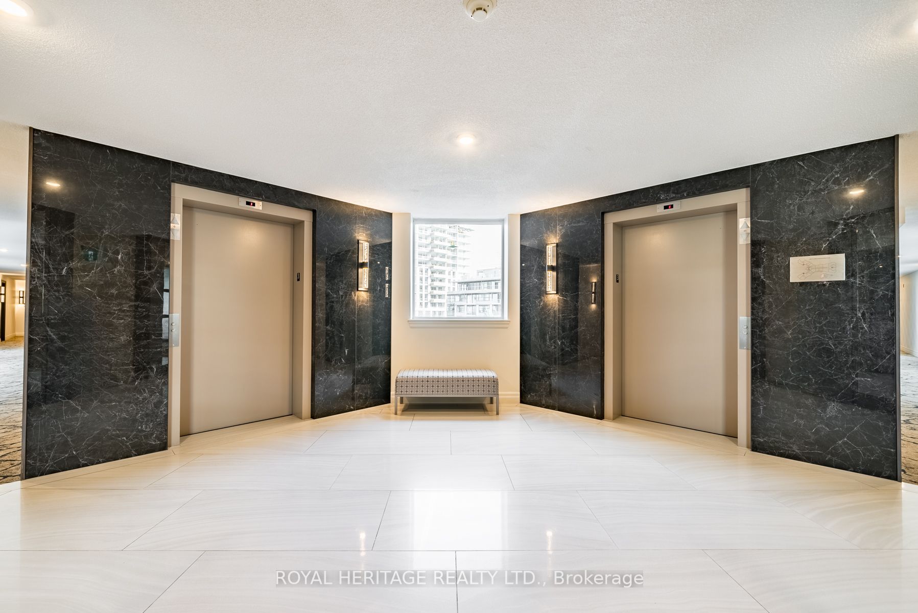 340 Watson Street W, #309