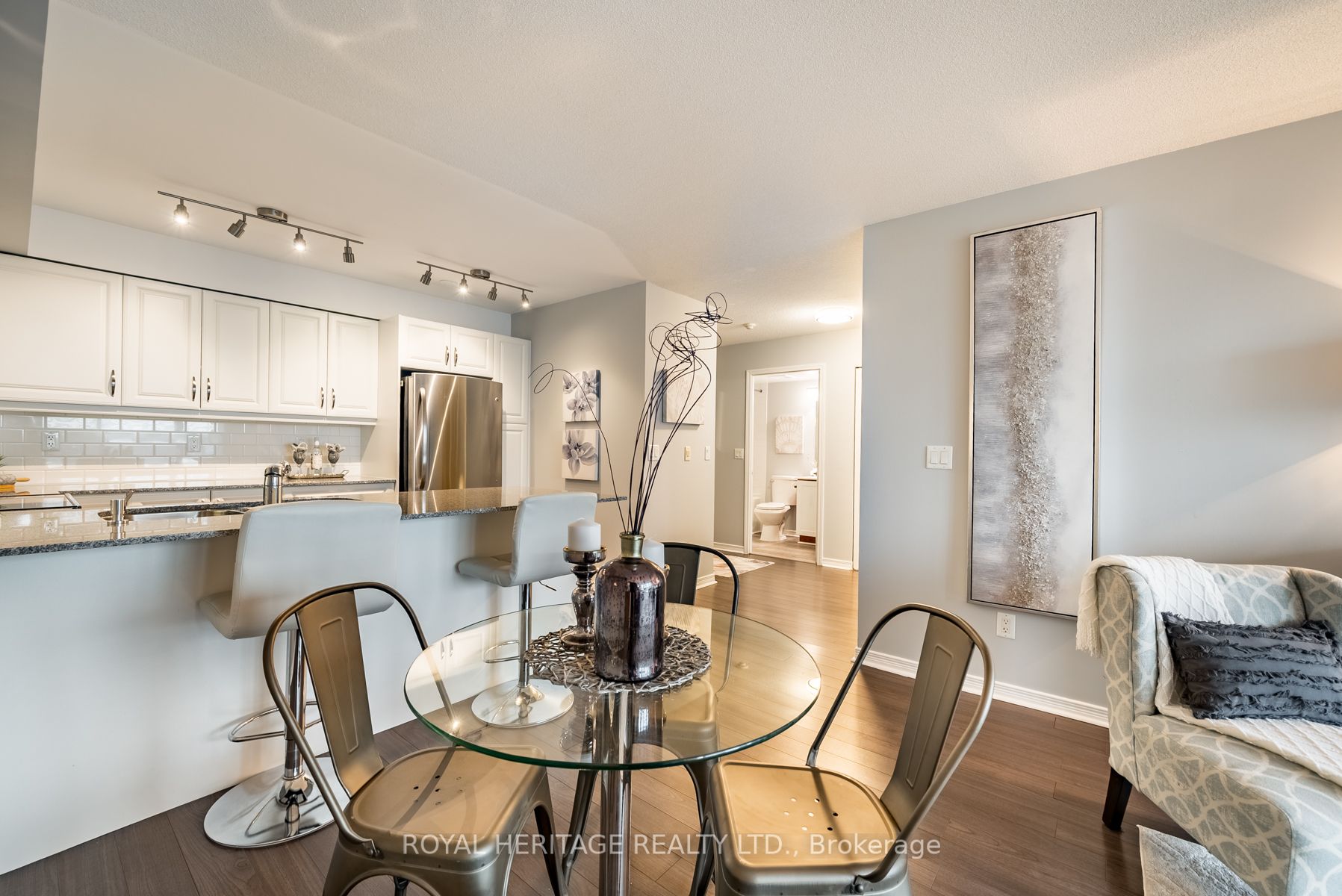 340 Watson Street W, #309