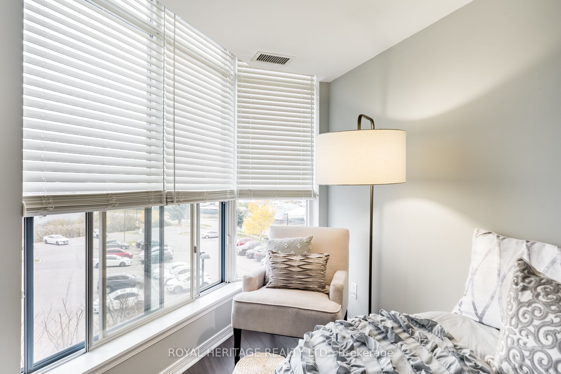 340 Watson Street W, #309