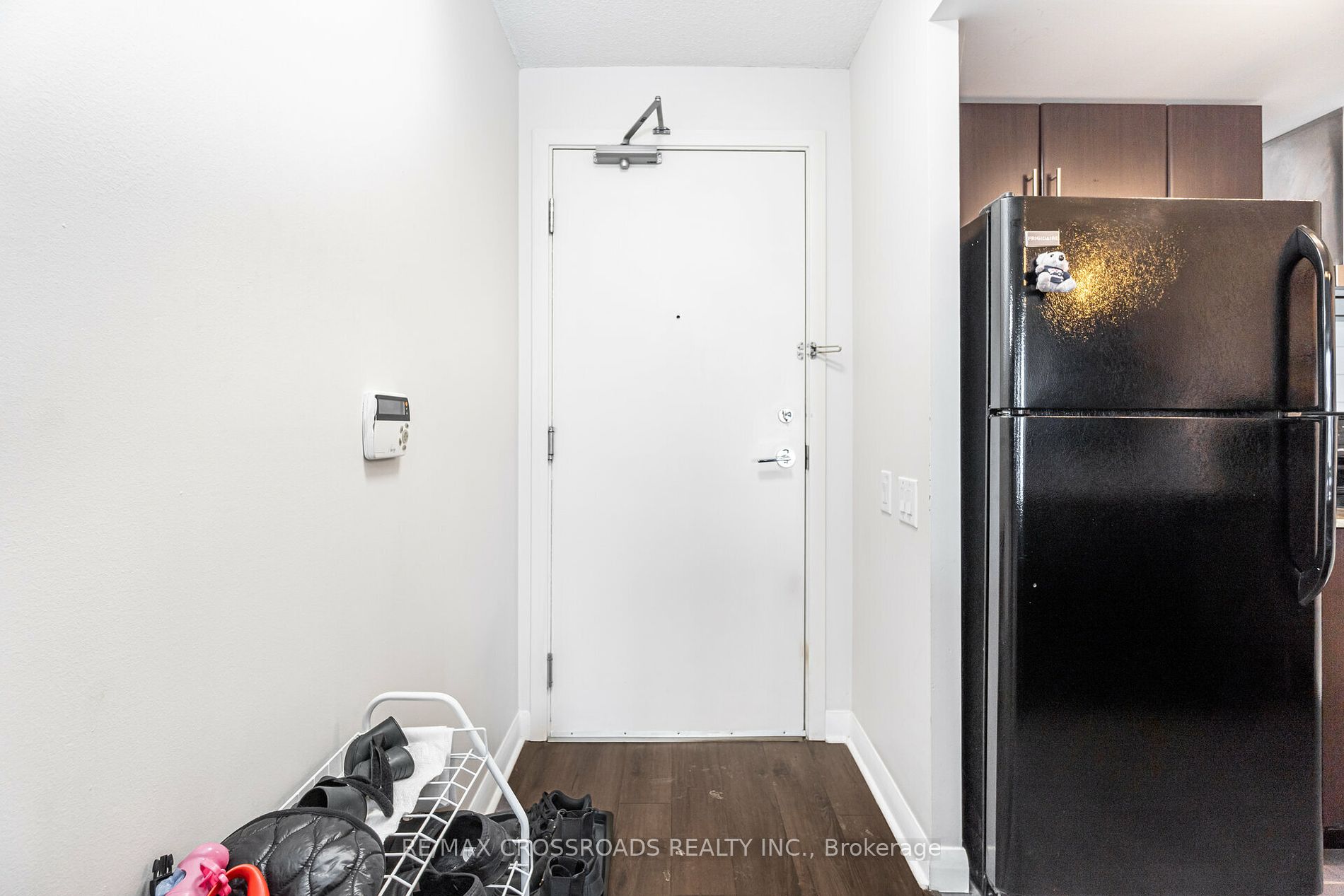 190 Borough Dr, #809