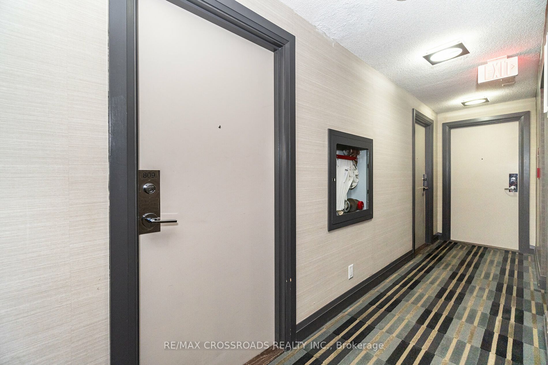 190 Borough Dr, #809