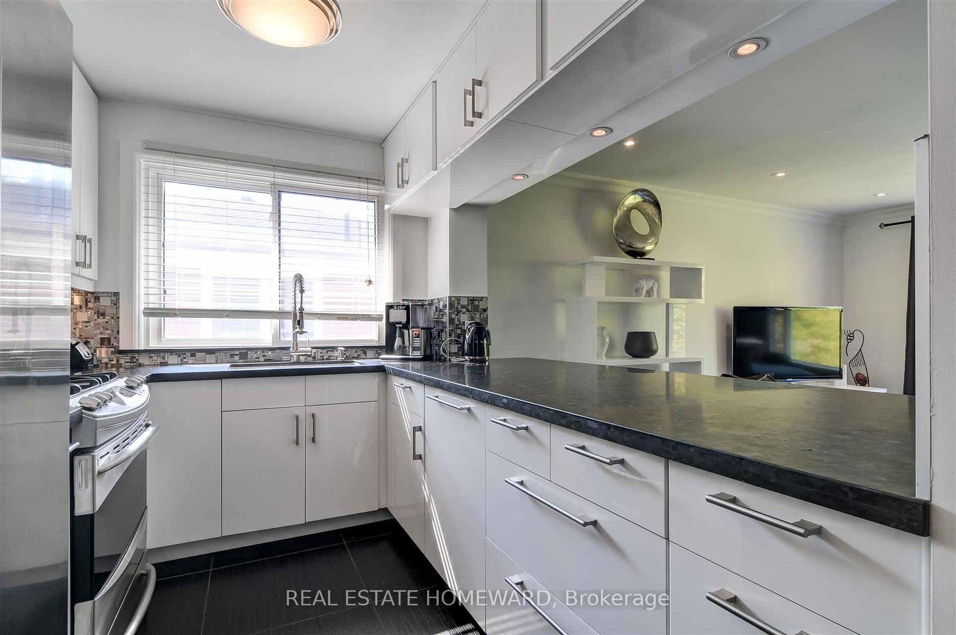21 Love Crescent, #Upper