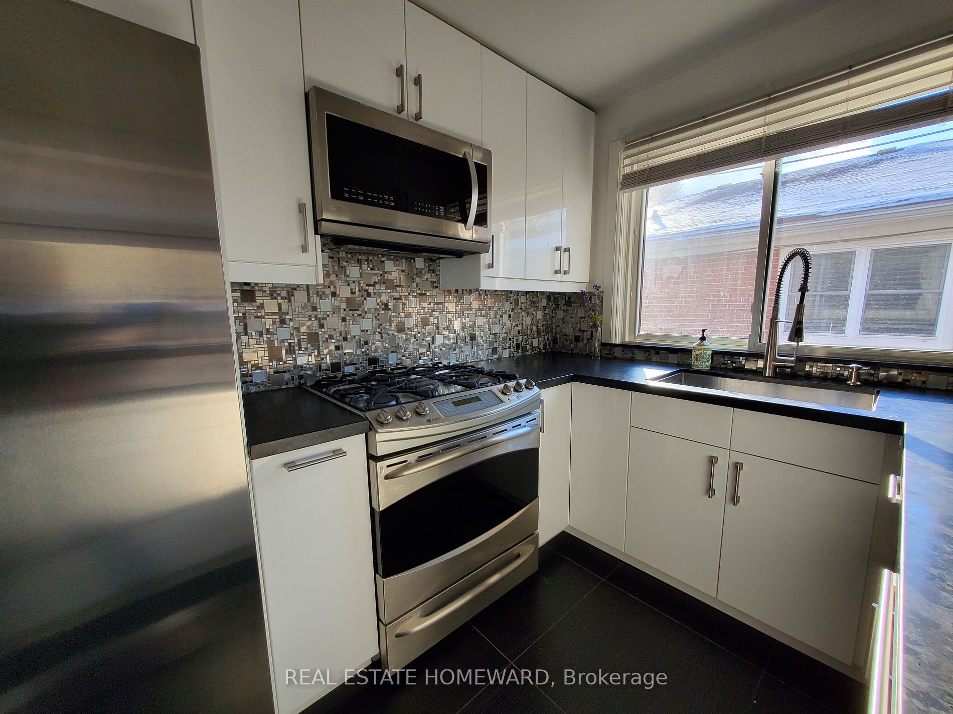 21 Love Crescent, #Upper