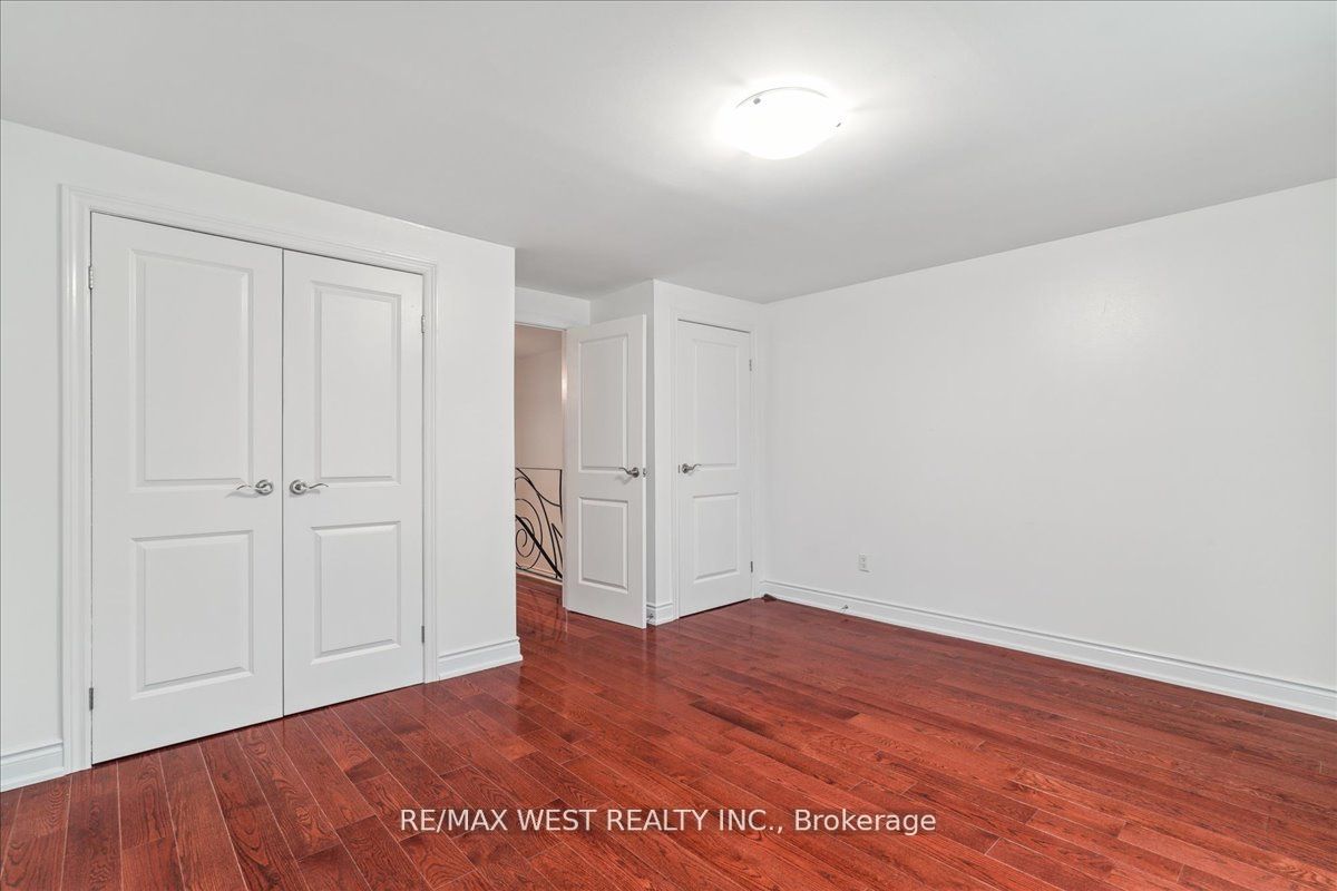 28 Livingston Rd, #75