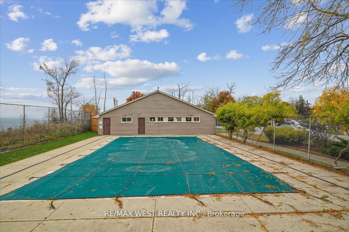 28 Livingston Rd, #75
