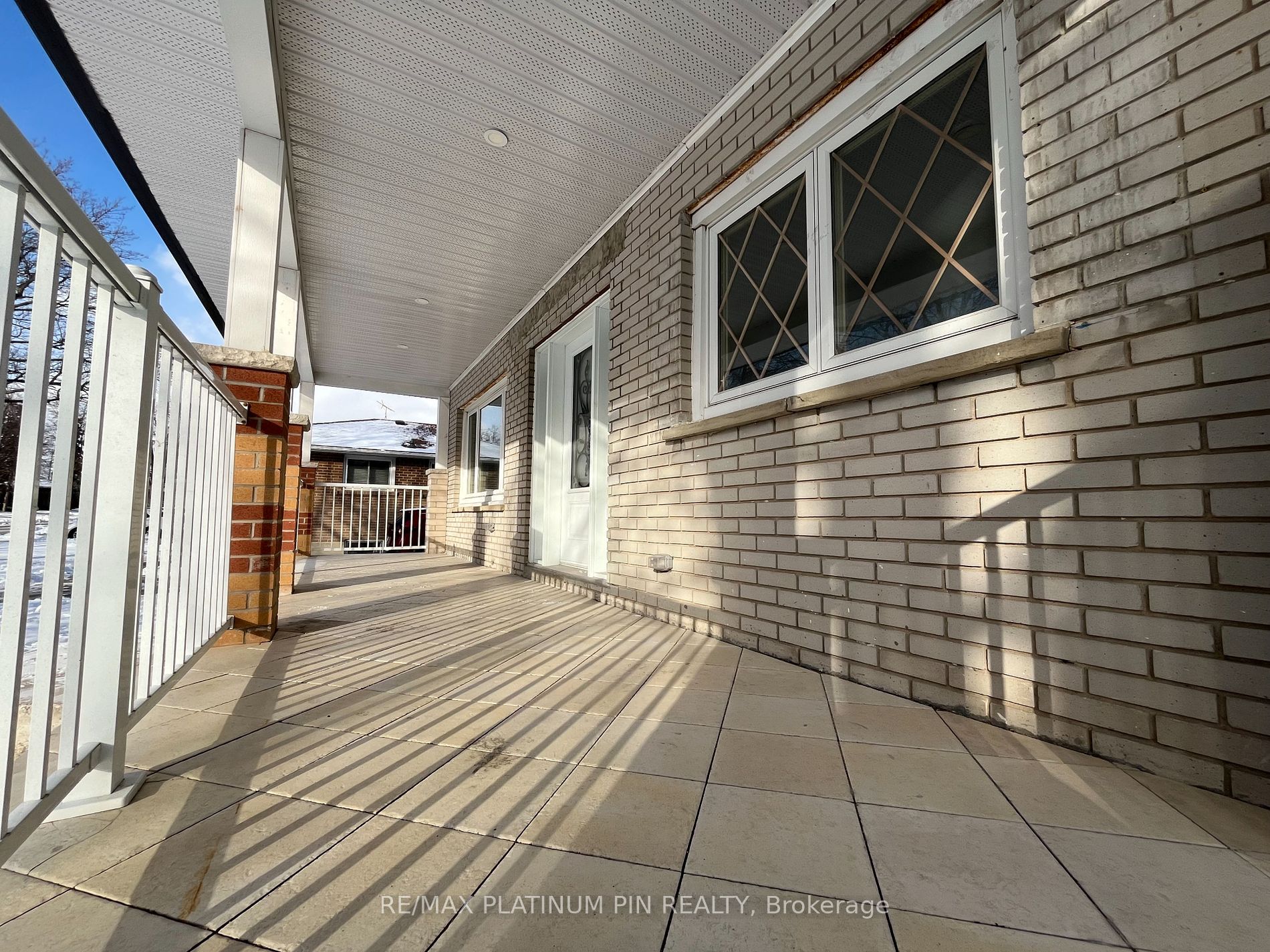 23 Heatherwood Rd