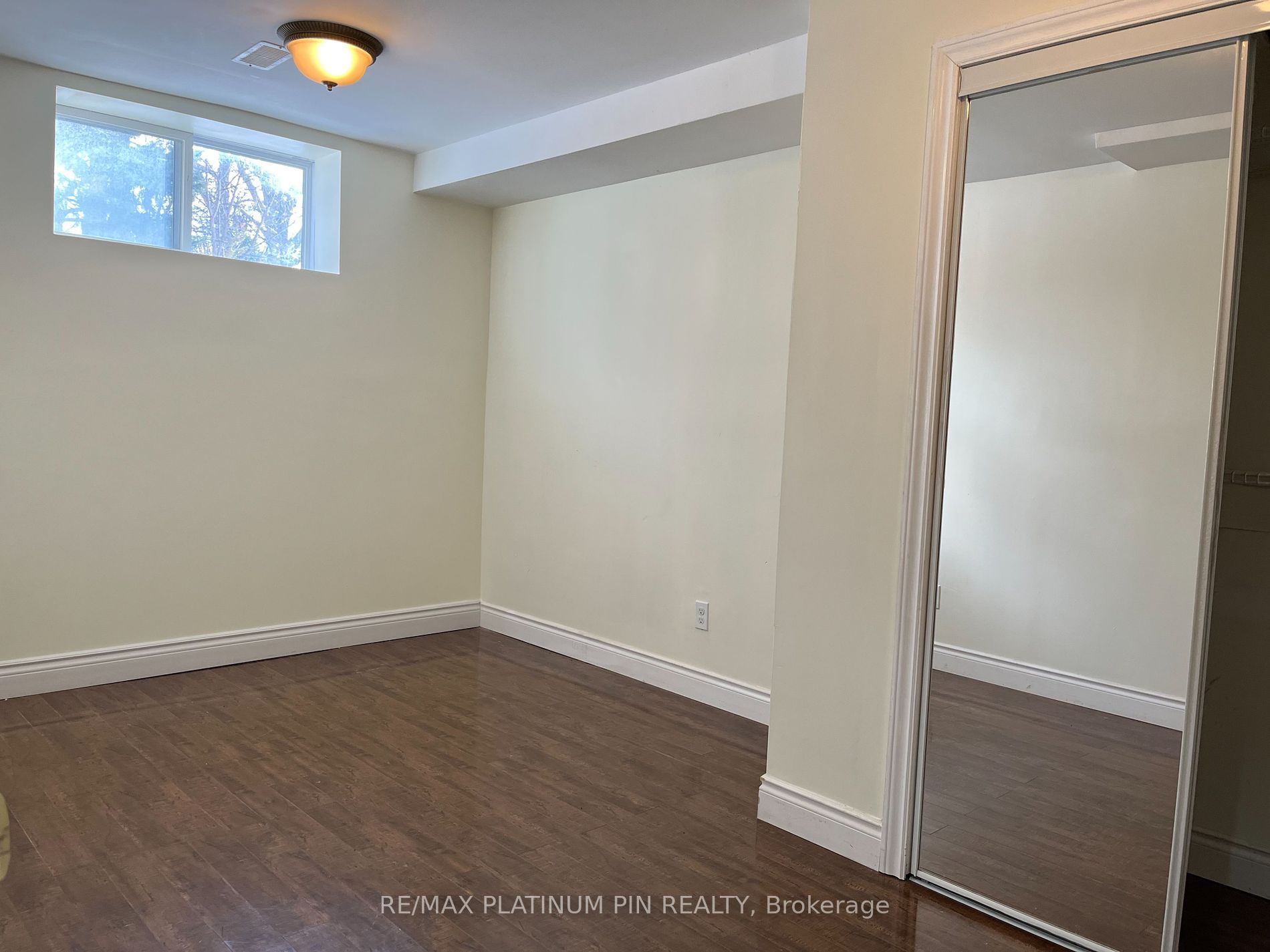 23 Heatherwood Rd