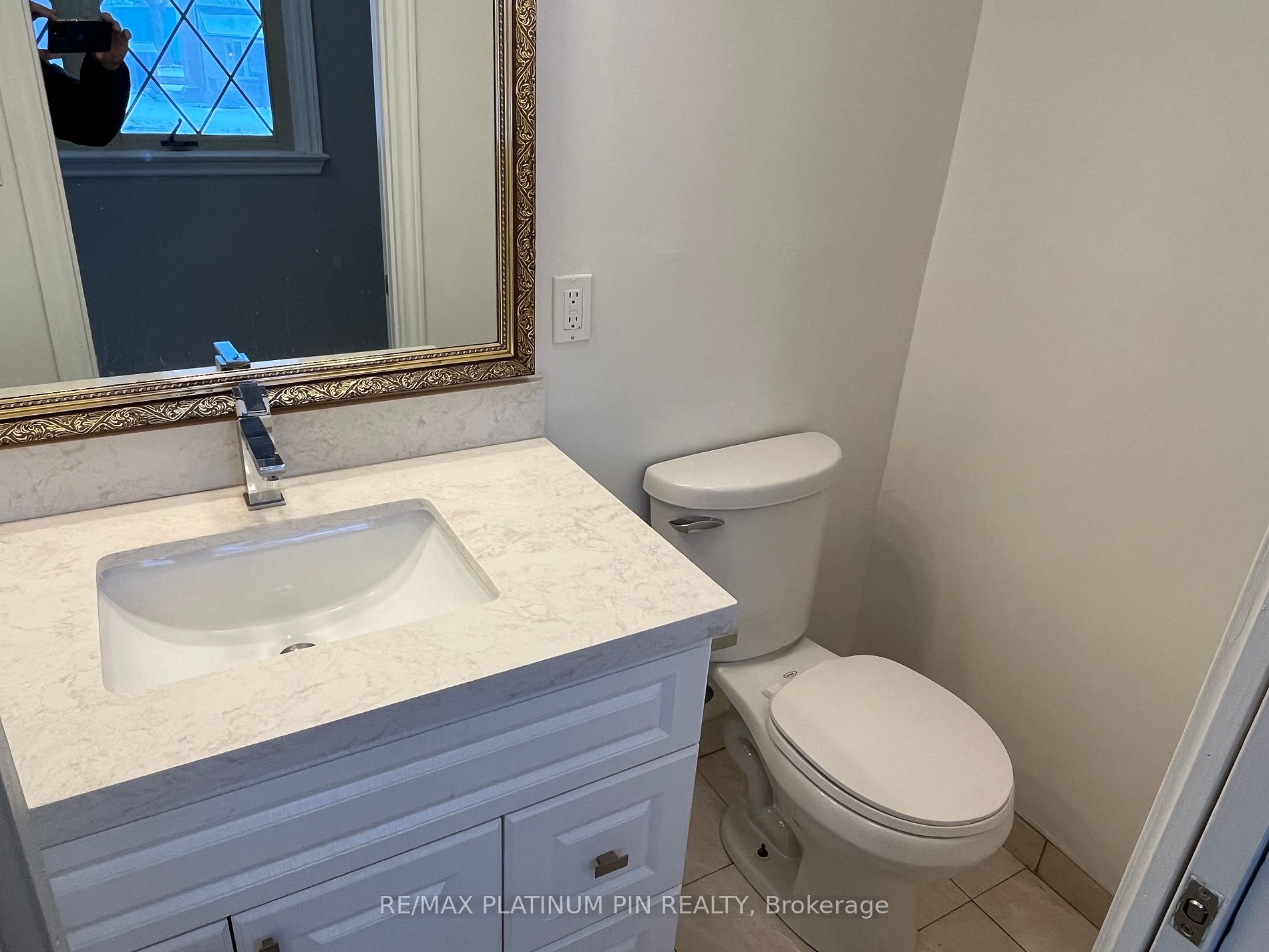23 Heatherwood Rd