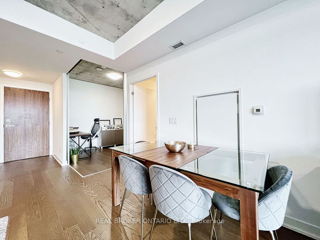 30 Baseball Place #429
