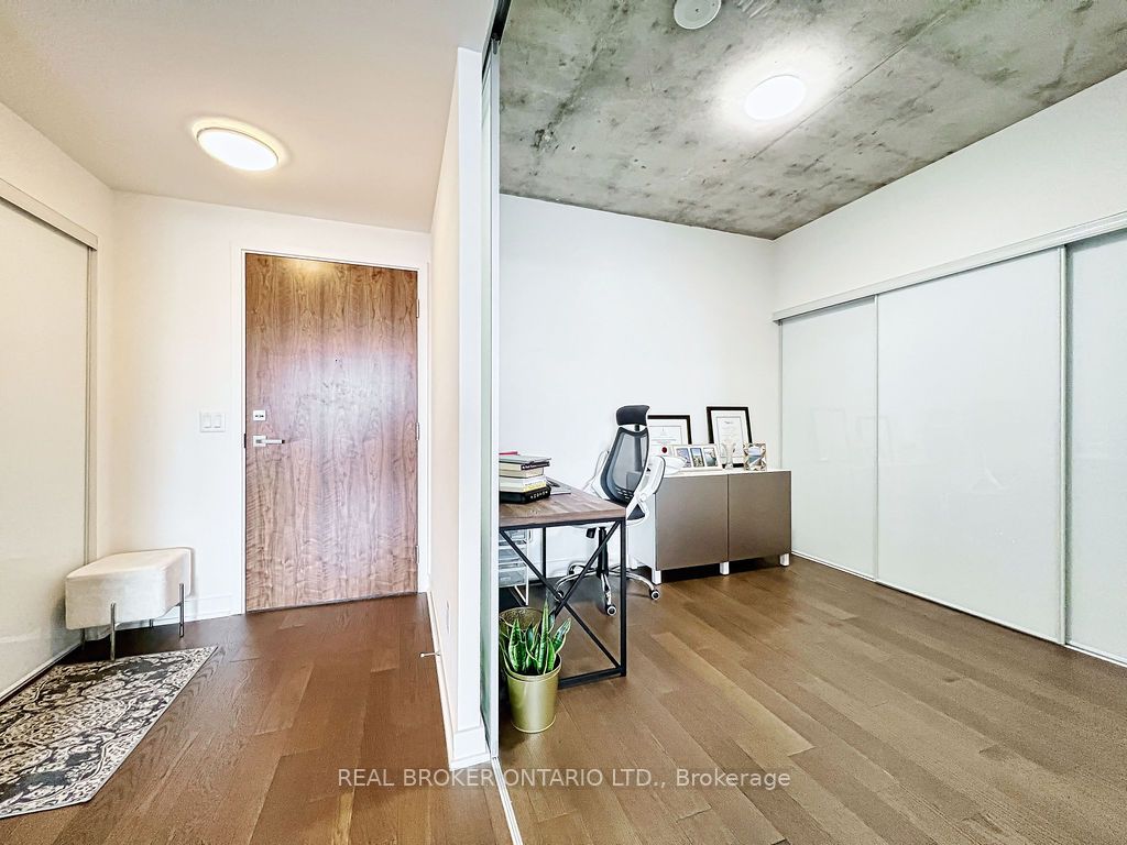 30 Baseball Place #429