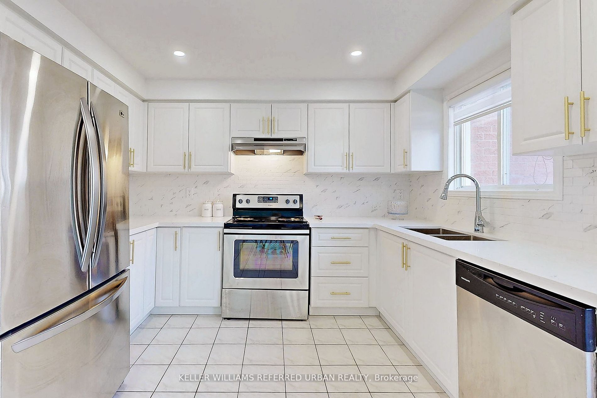 49 Landerville Lane
