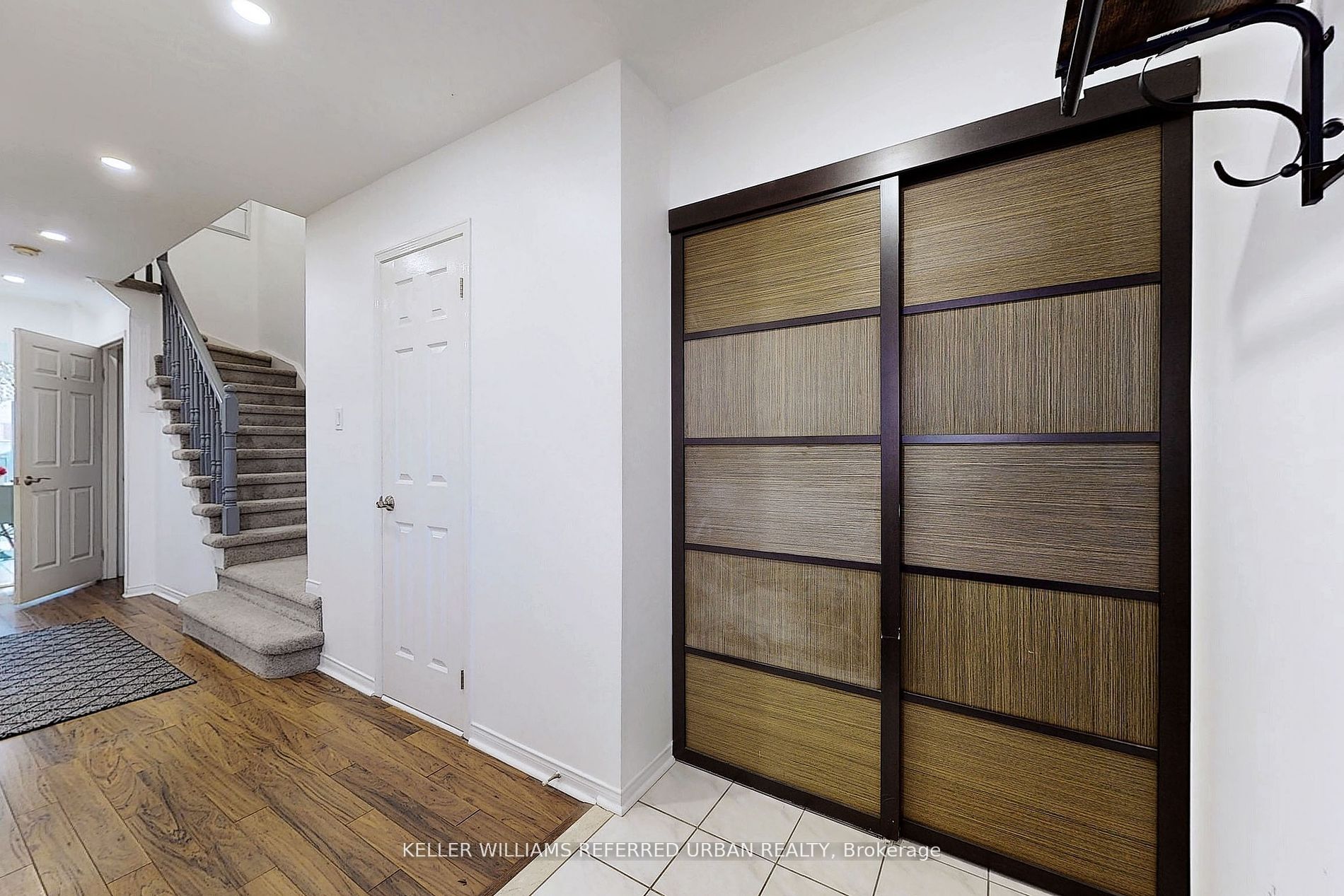 49 Landerville Lane
