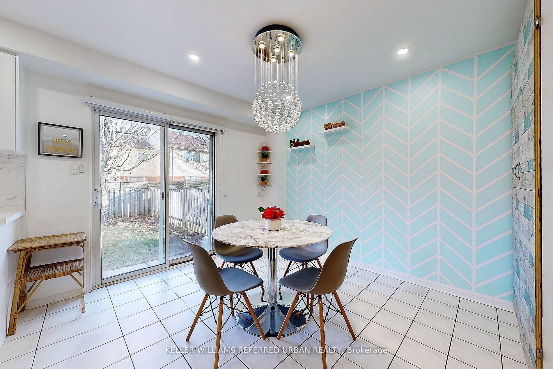 49 Landerville Lane