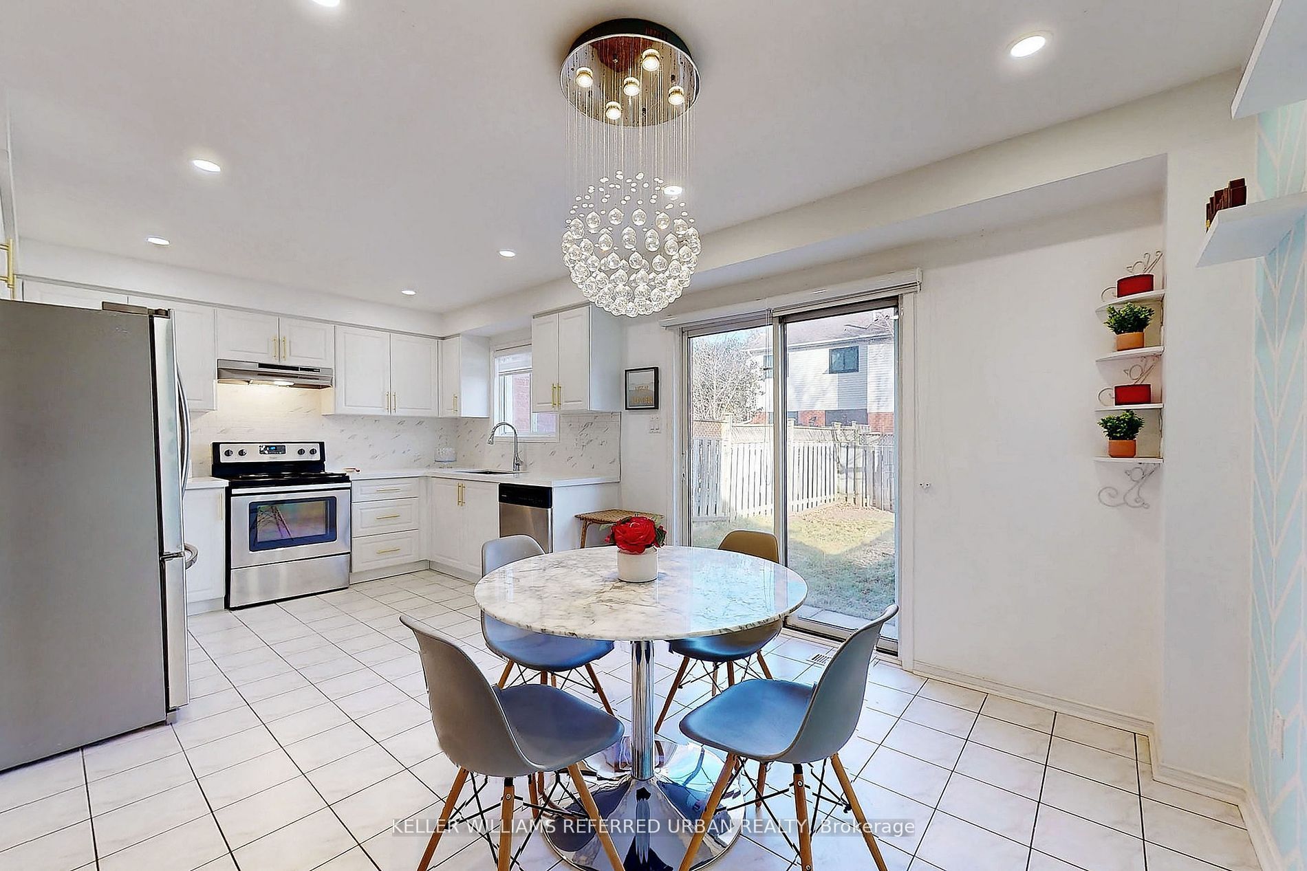 49 Landerville Lane