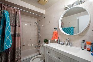 200 Murison Blvd, #67