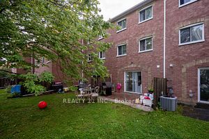 200 Murison Blvd, #67