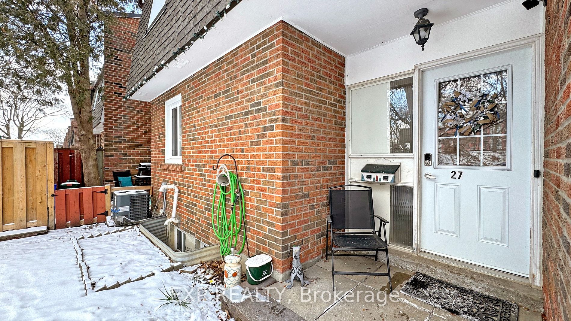 101 Dovedale Drive, #27