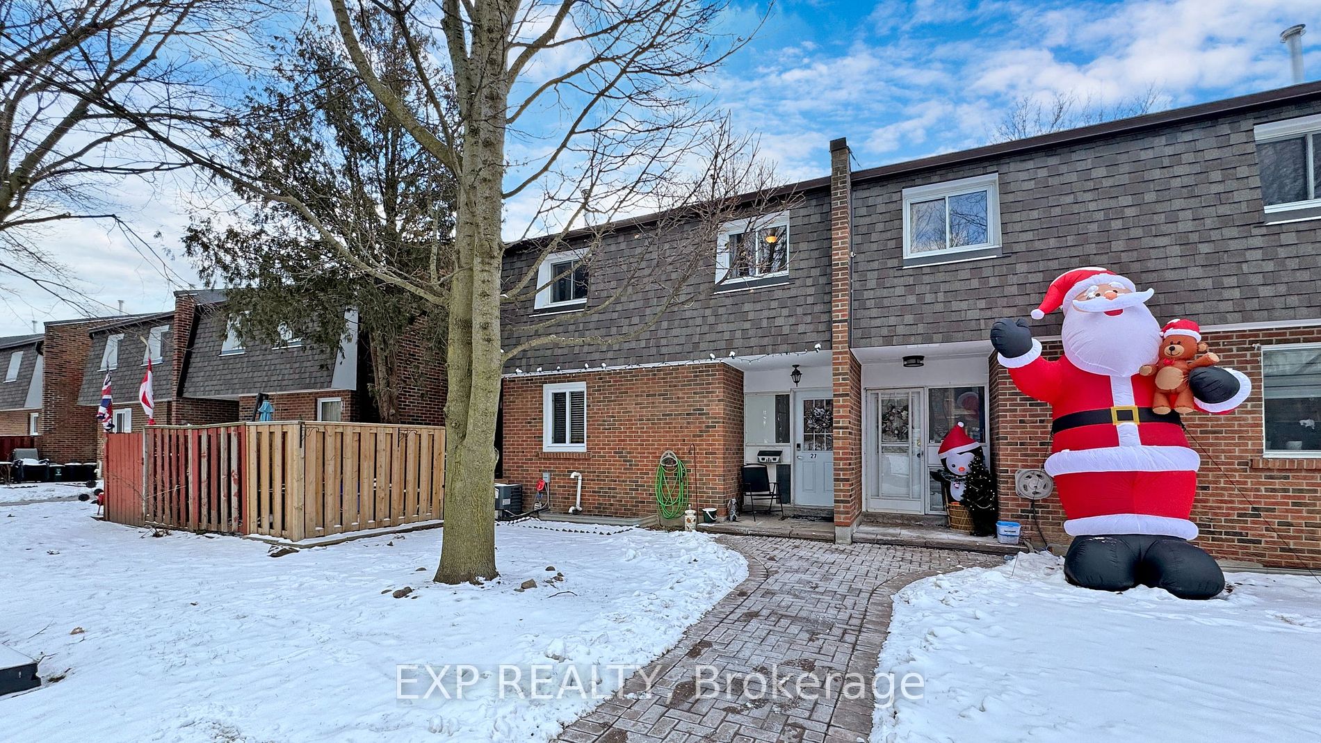 101 Dovedale Drive, #27