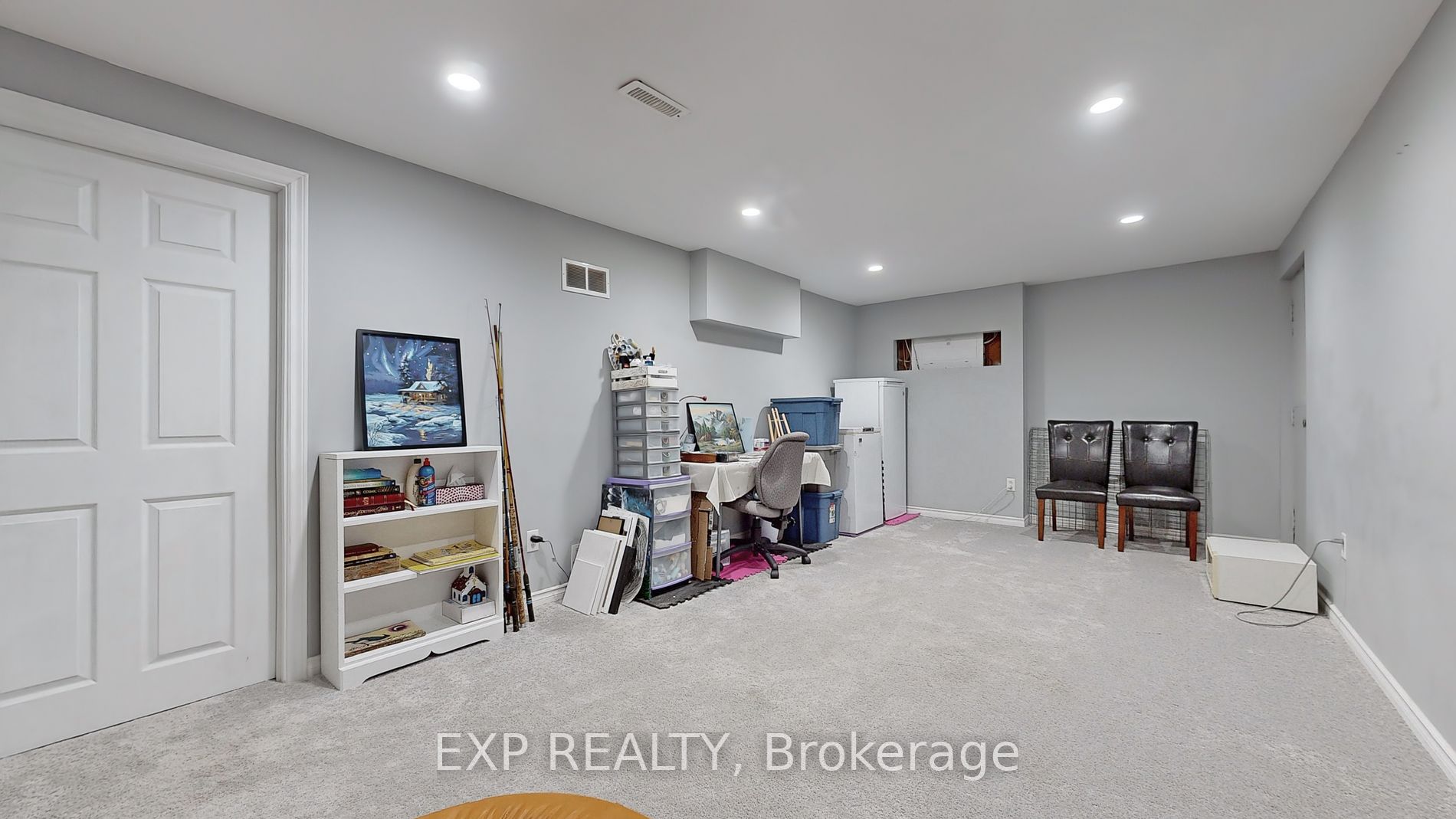 101 Dovedale Drive, #27