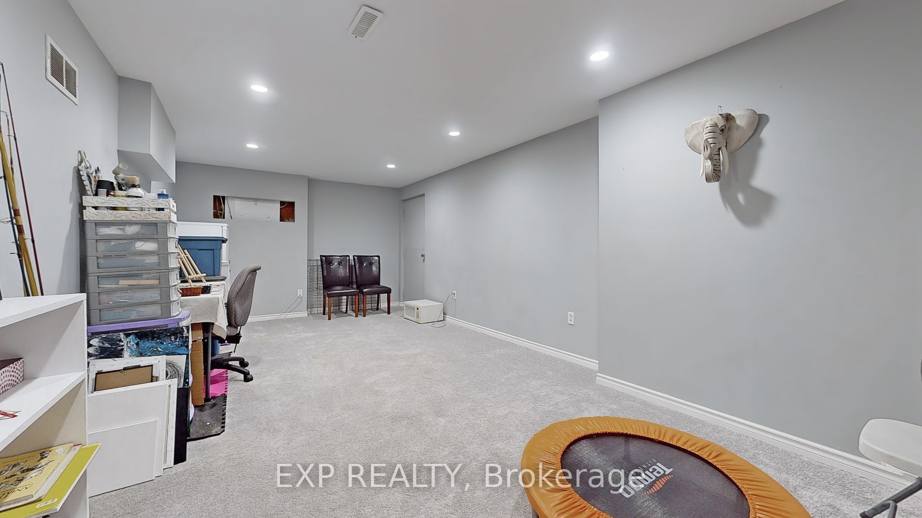 101 Dovedale Drive, #27