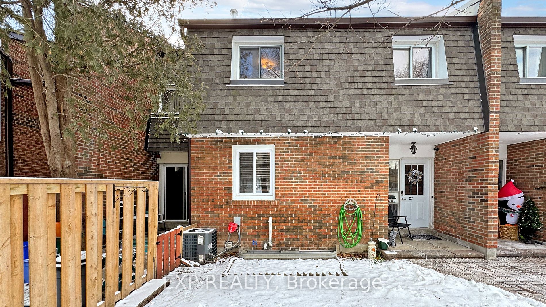 101 Dovedale Drive, #27