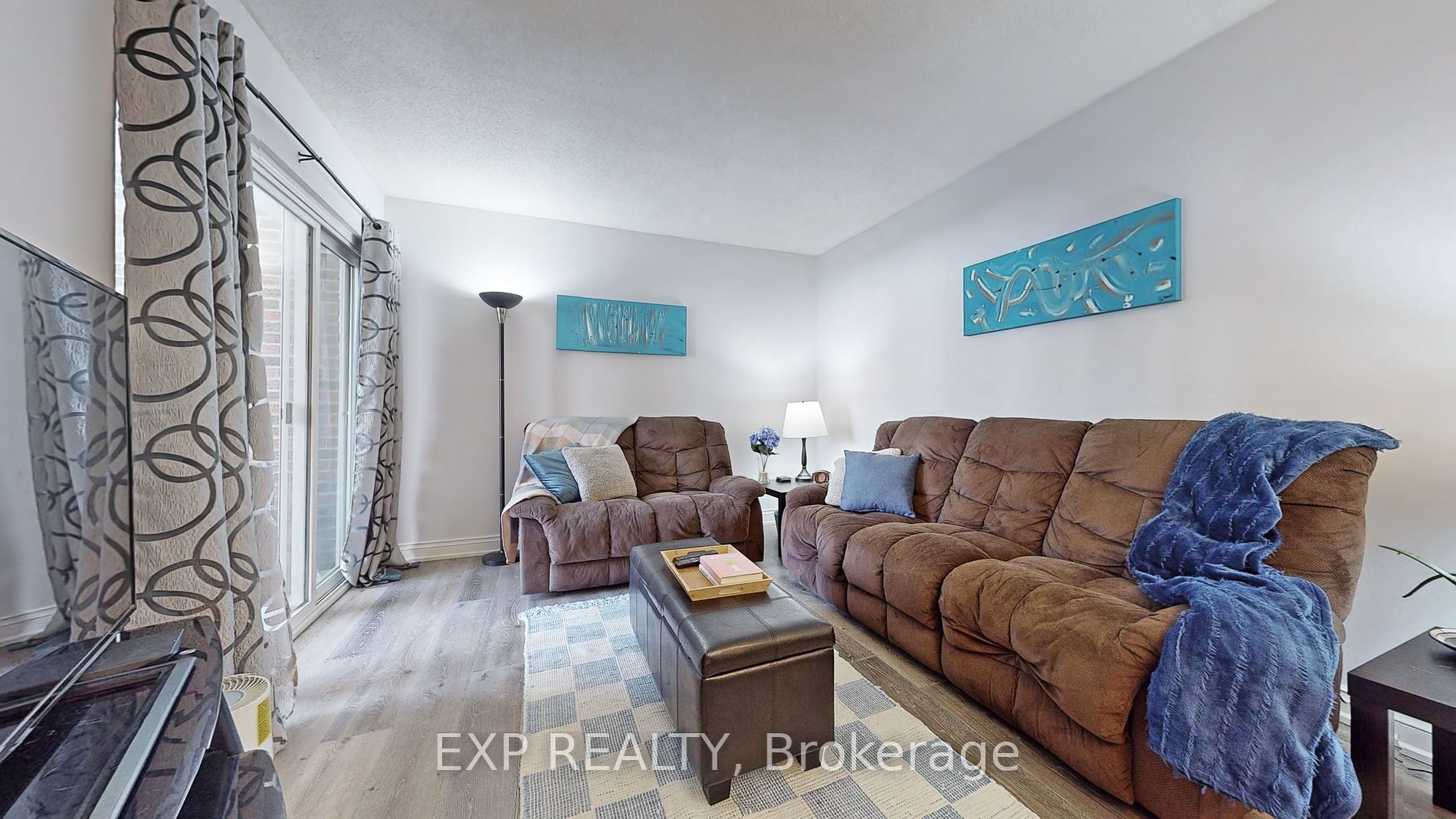 101 Dovedale Drive, #27