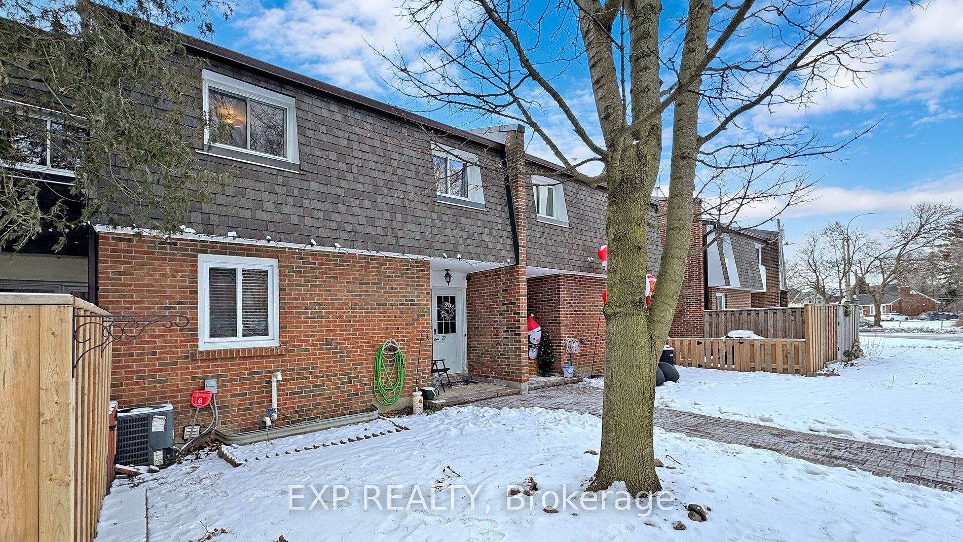 101 Dovedale Drive, #27