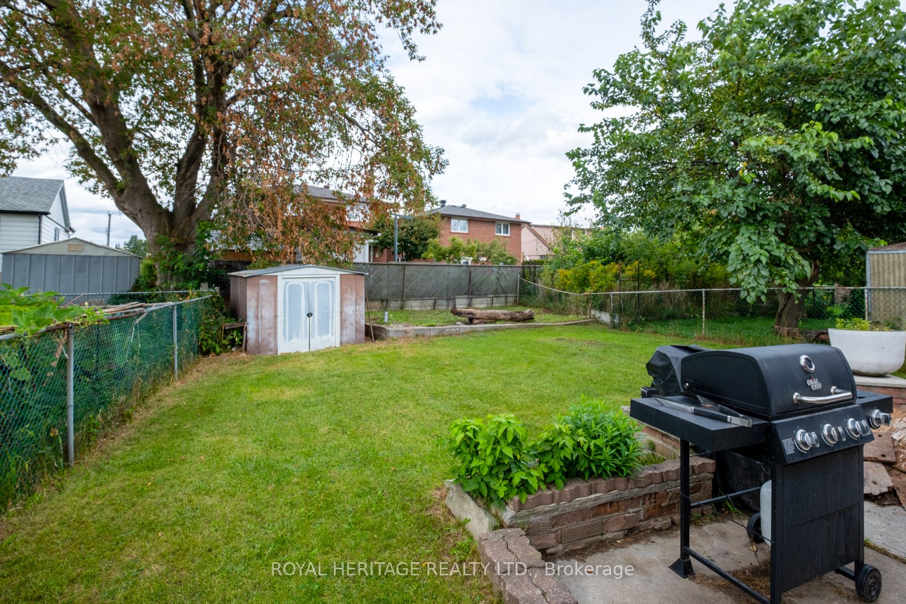 338 Trudelle St
