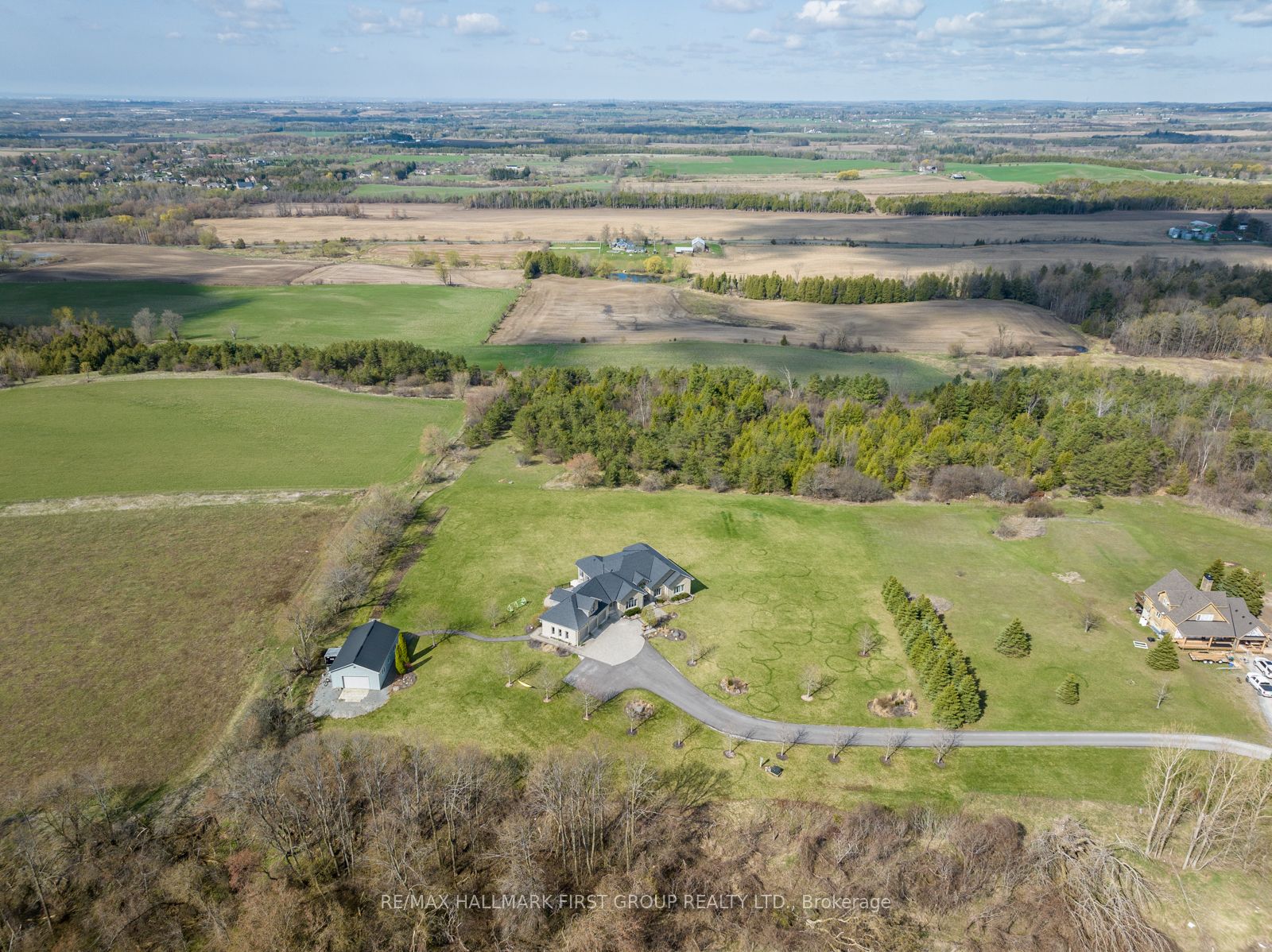 7472 Aked Road