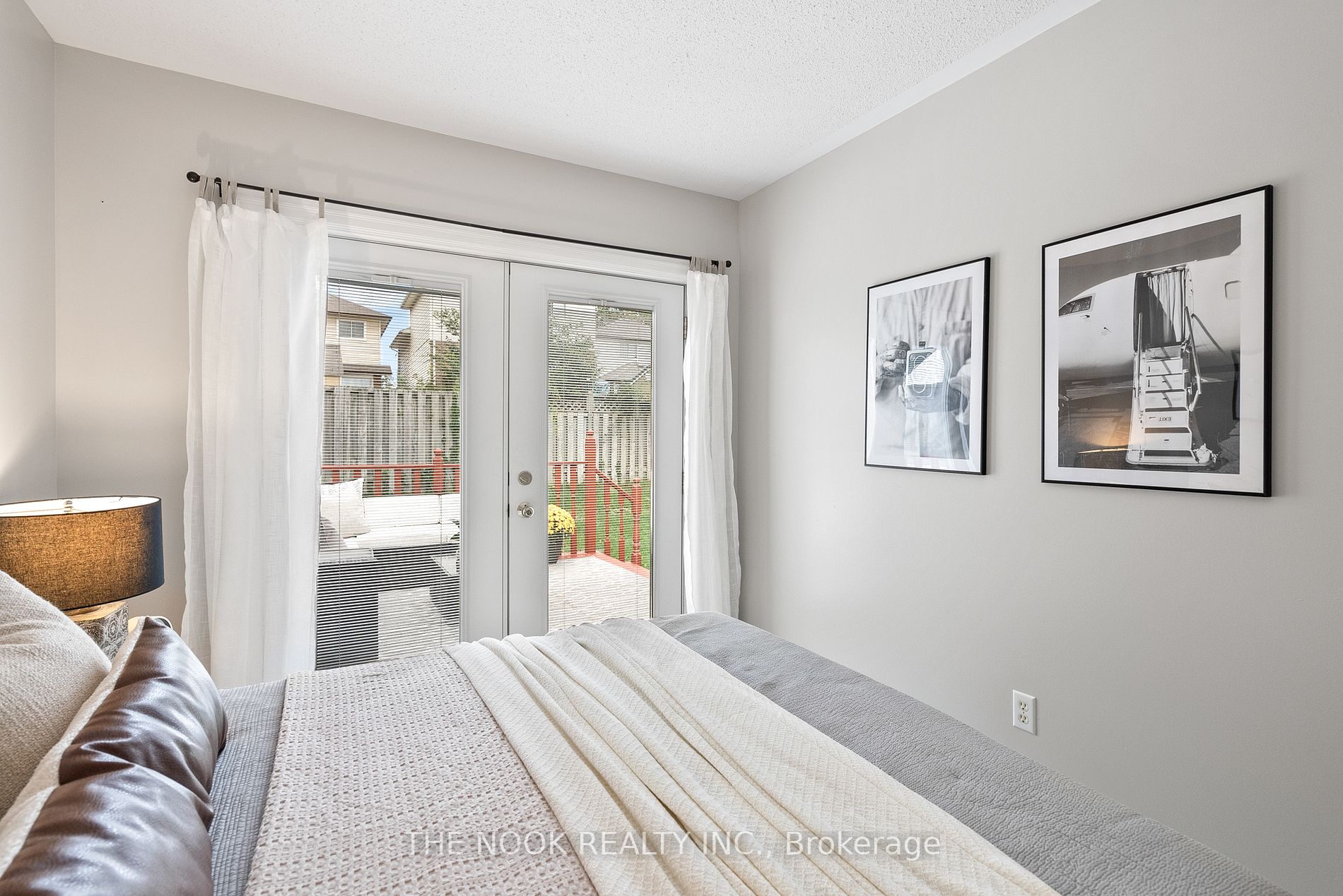 100 Mcfeeters Cres