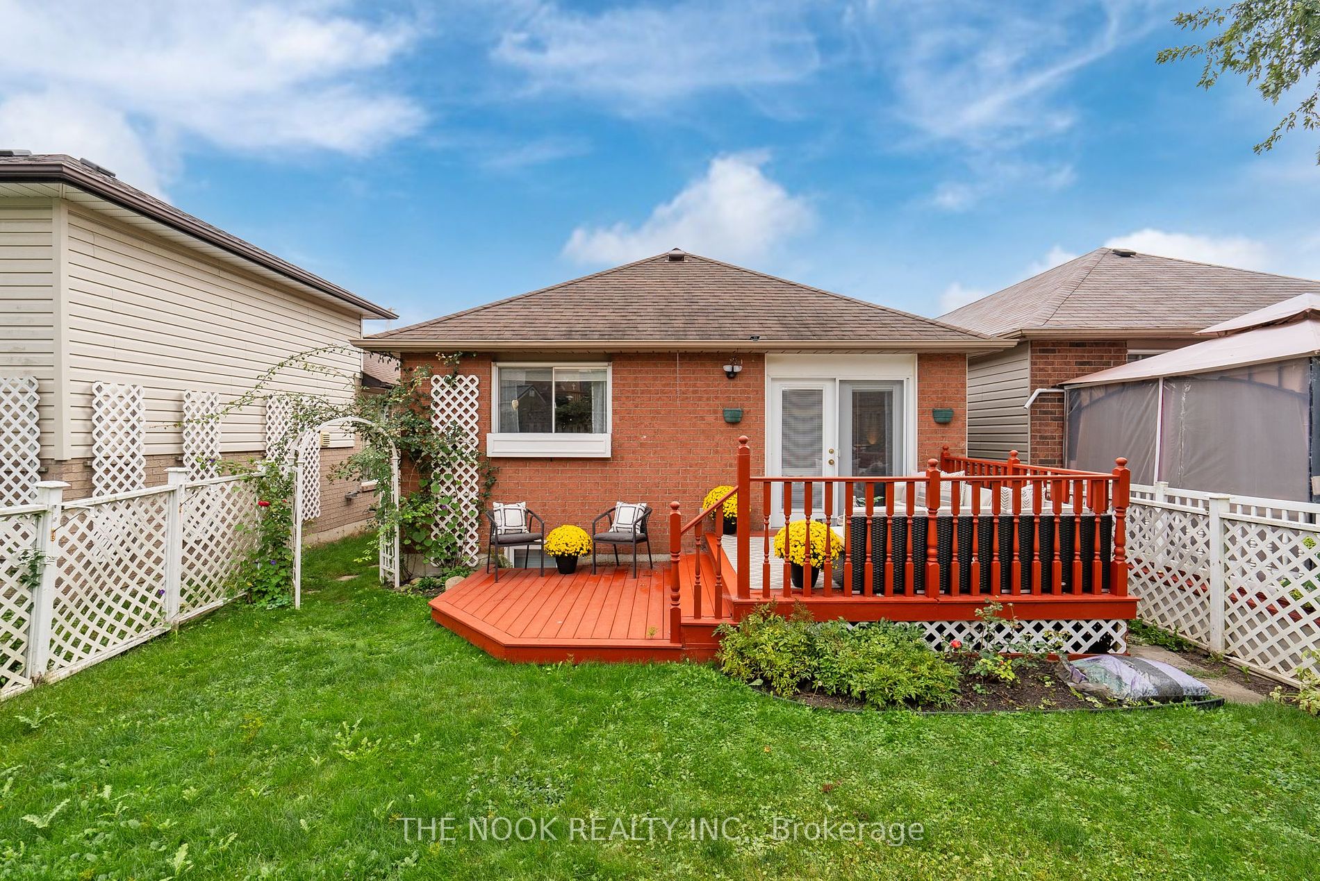 100 Mcfeeters Cres