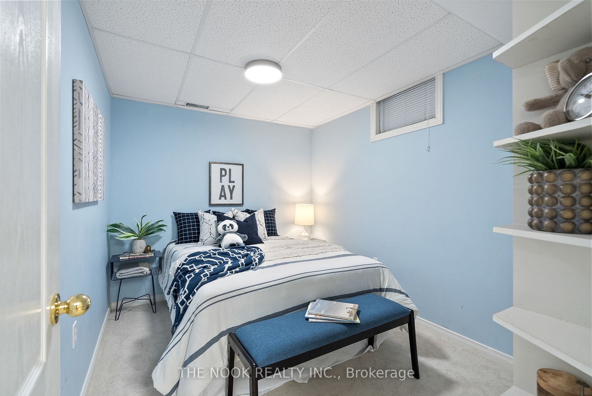 100 Mcfeeters Cres